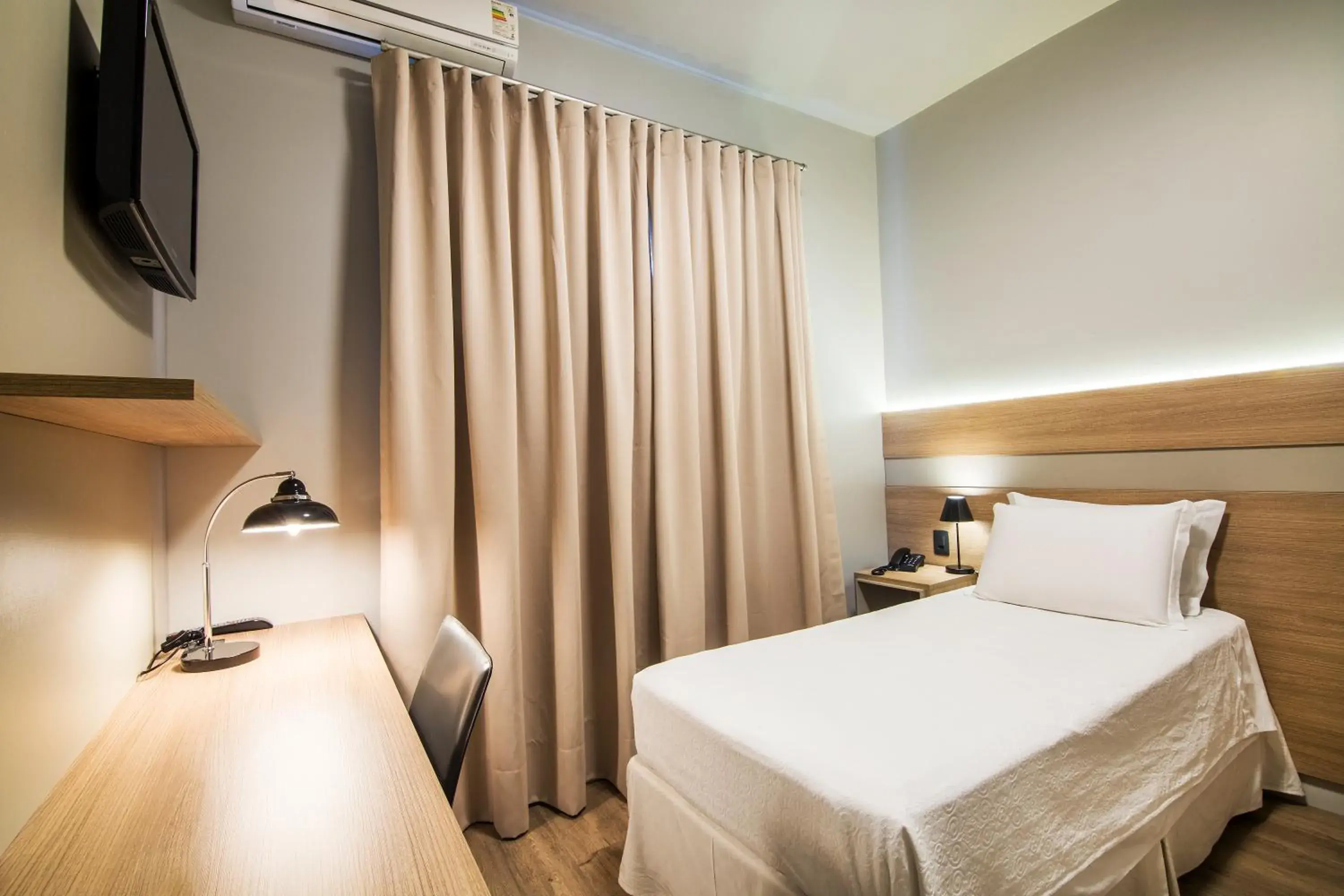 Single Room in JR Hotel Single Room in JR Hotel