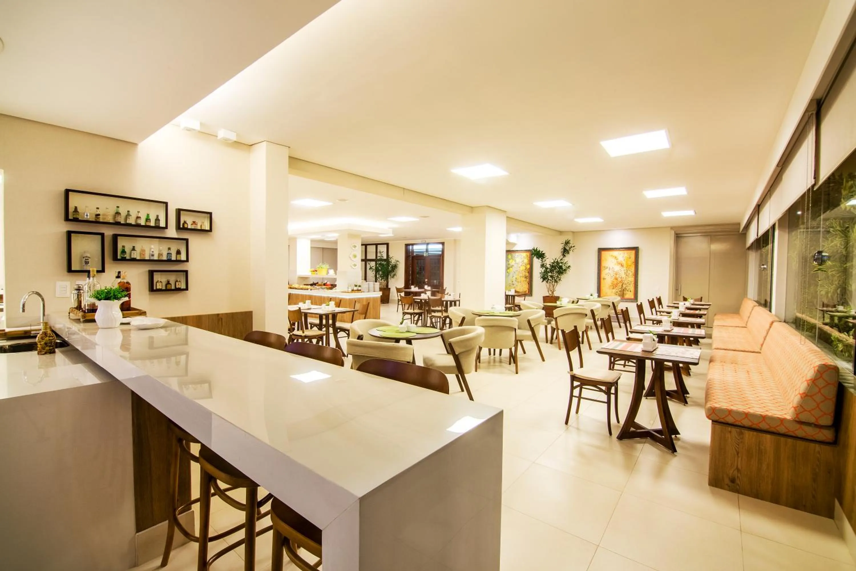 Restaurant/places to eat in JR Hotel