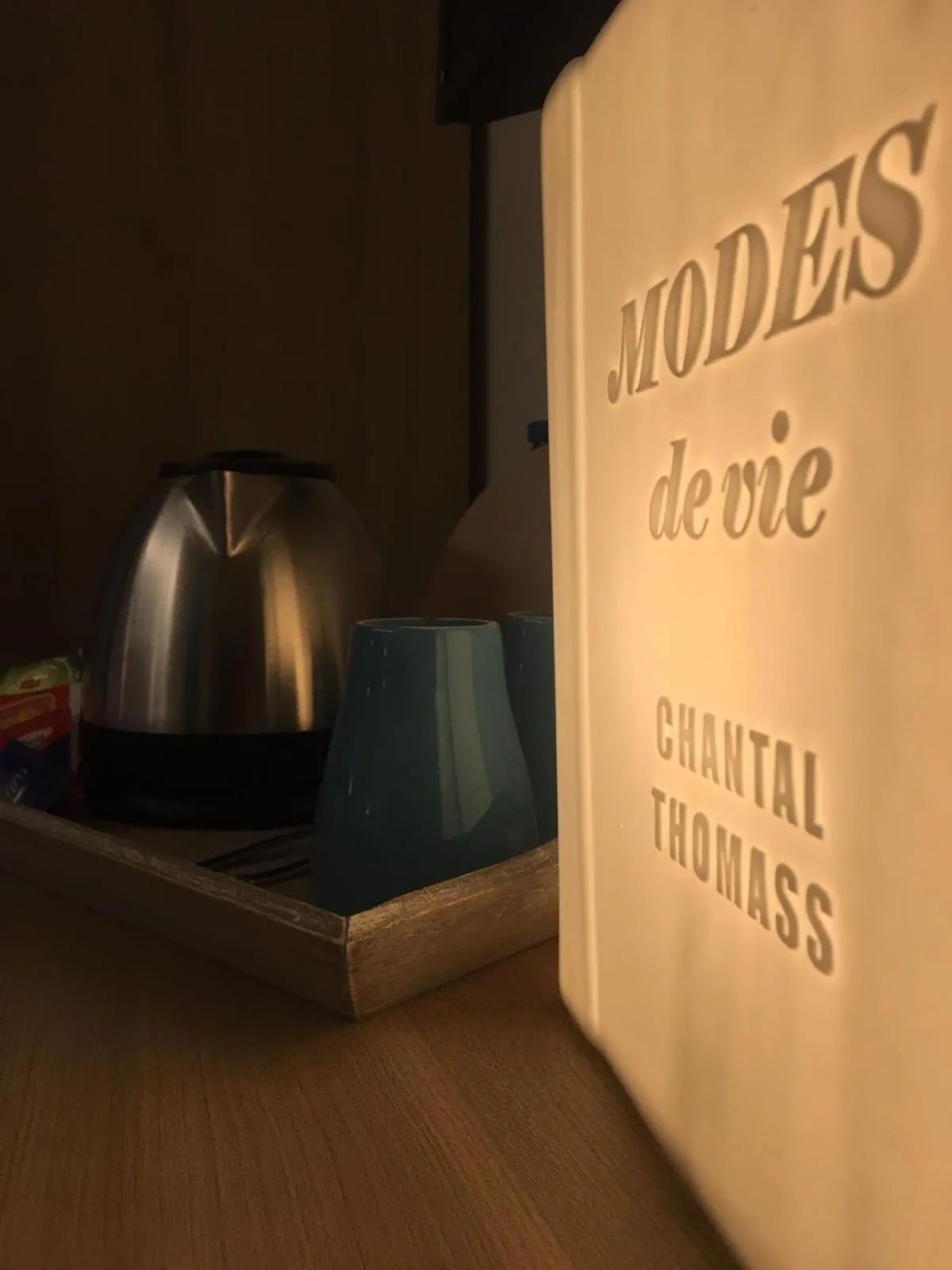 Coffee/tea facilities in Napoli Squares Suites