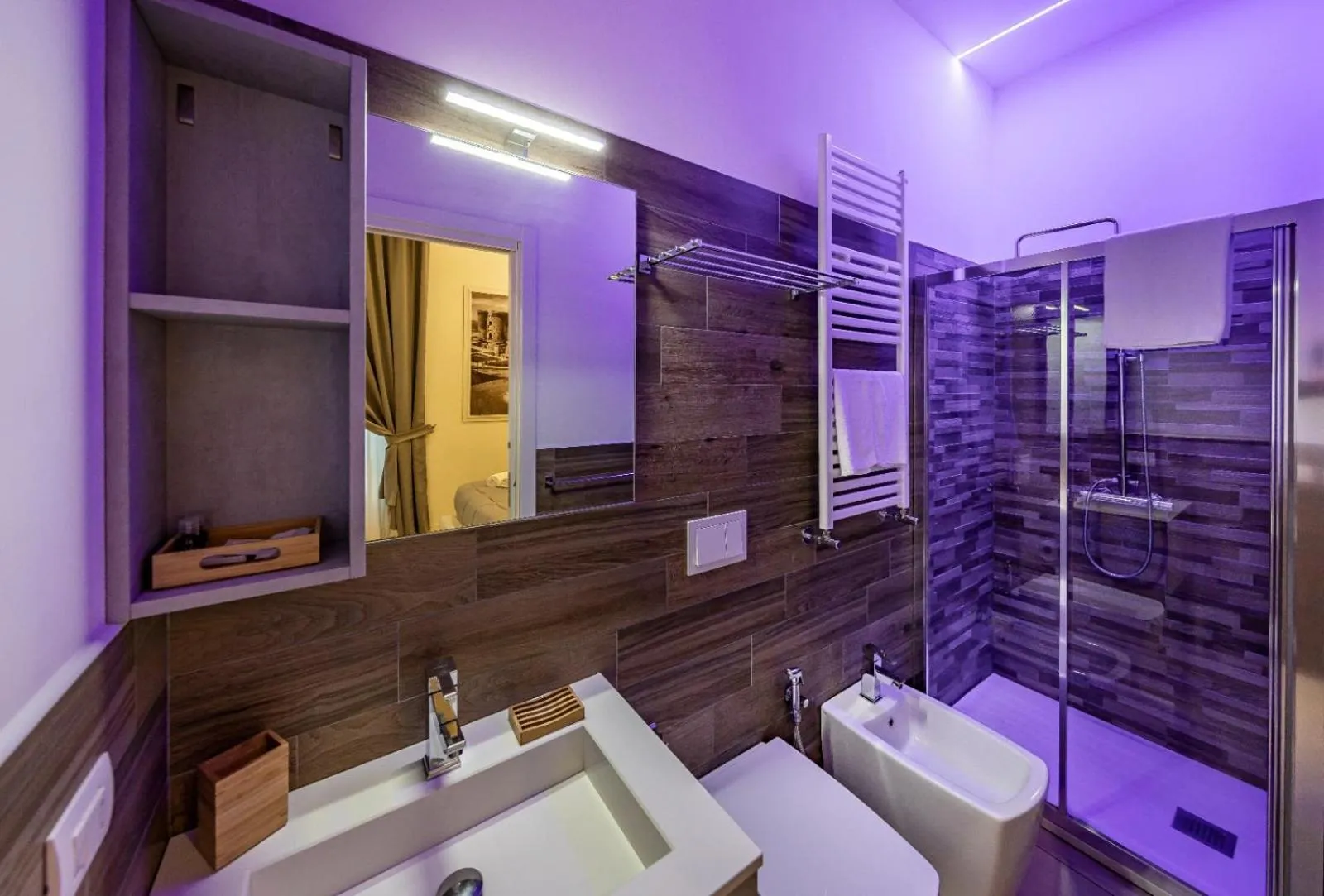 Other in Napoli Squares Suites