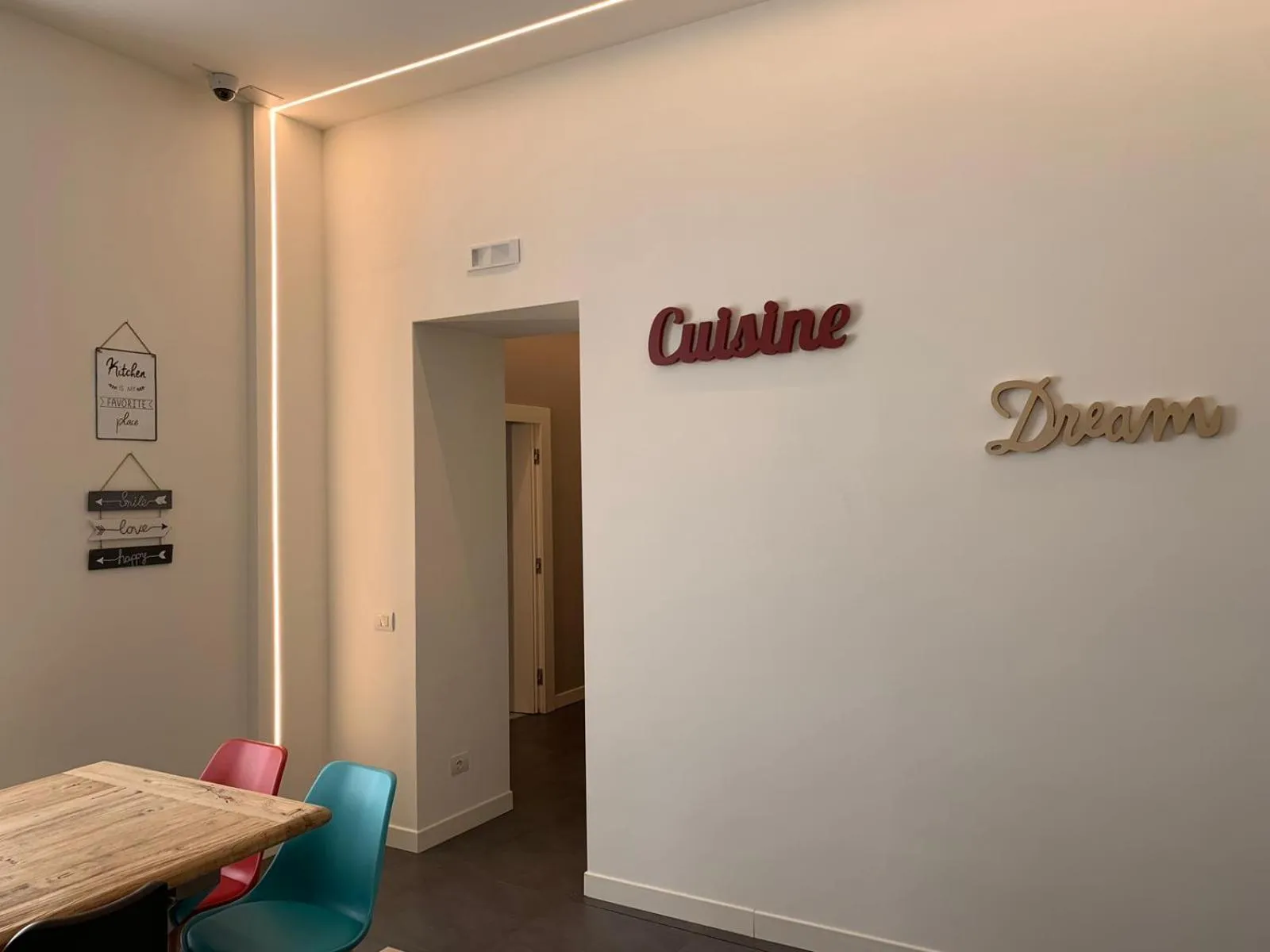 Kitchen or kitchenette in Napoli Squares Suites