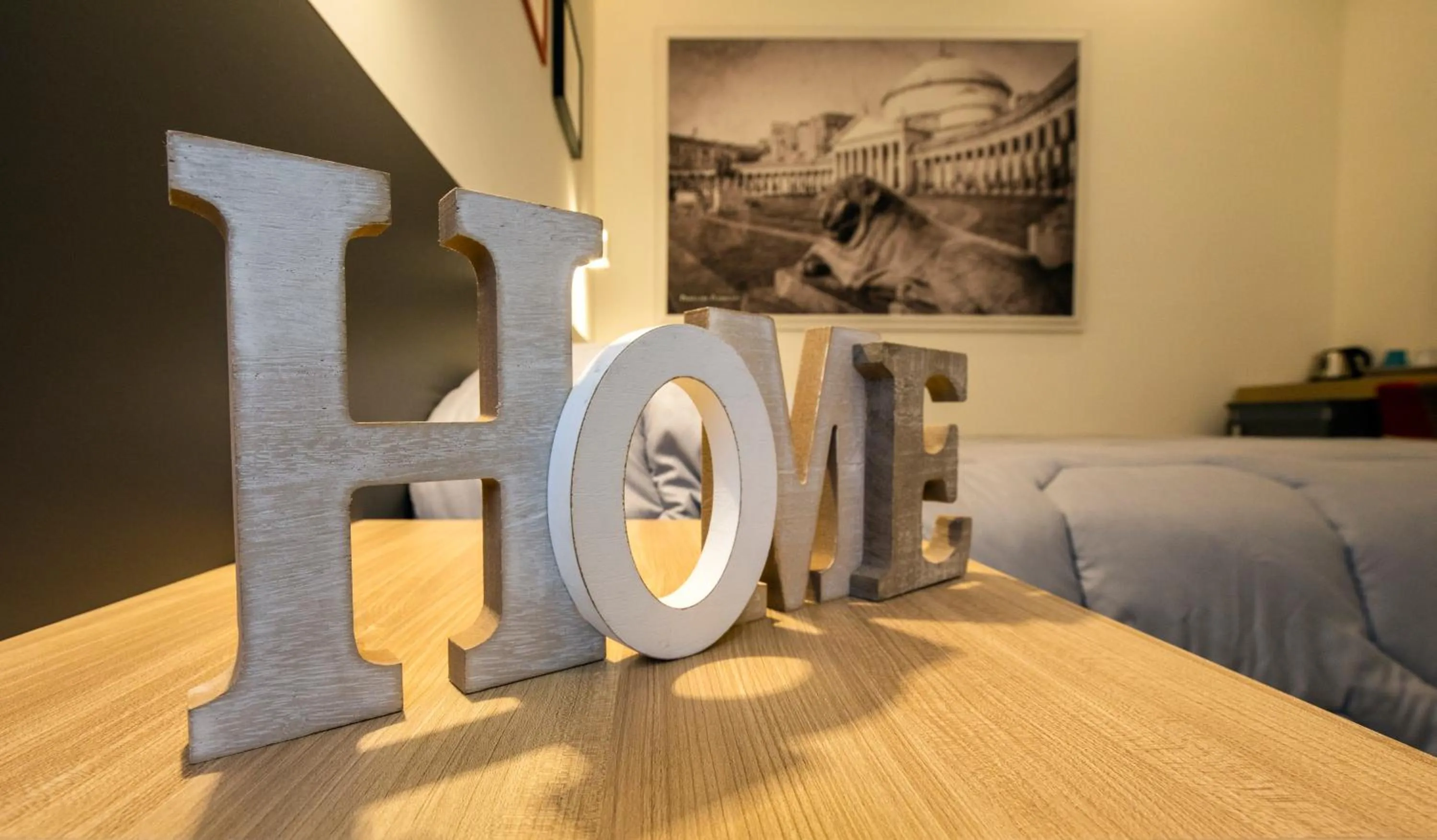 Decorative detail in Napoli Squares Suites