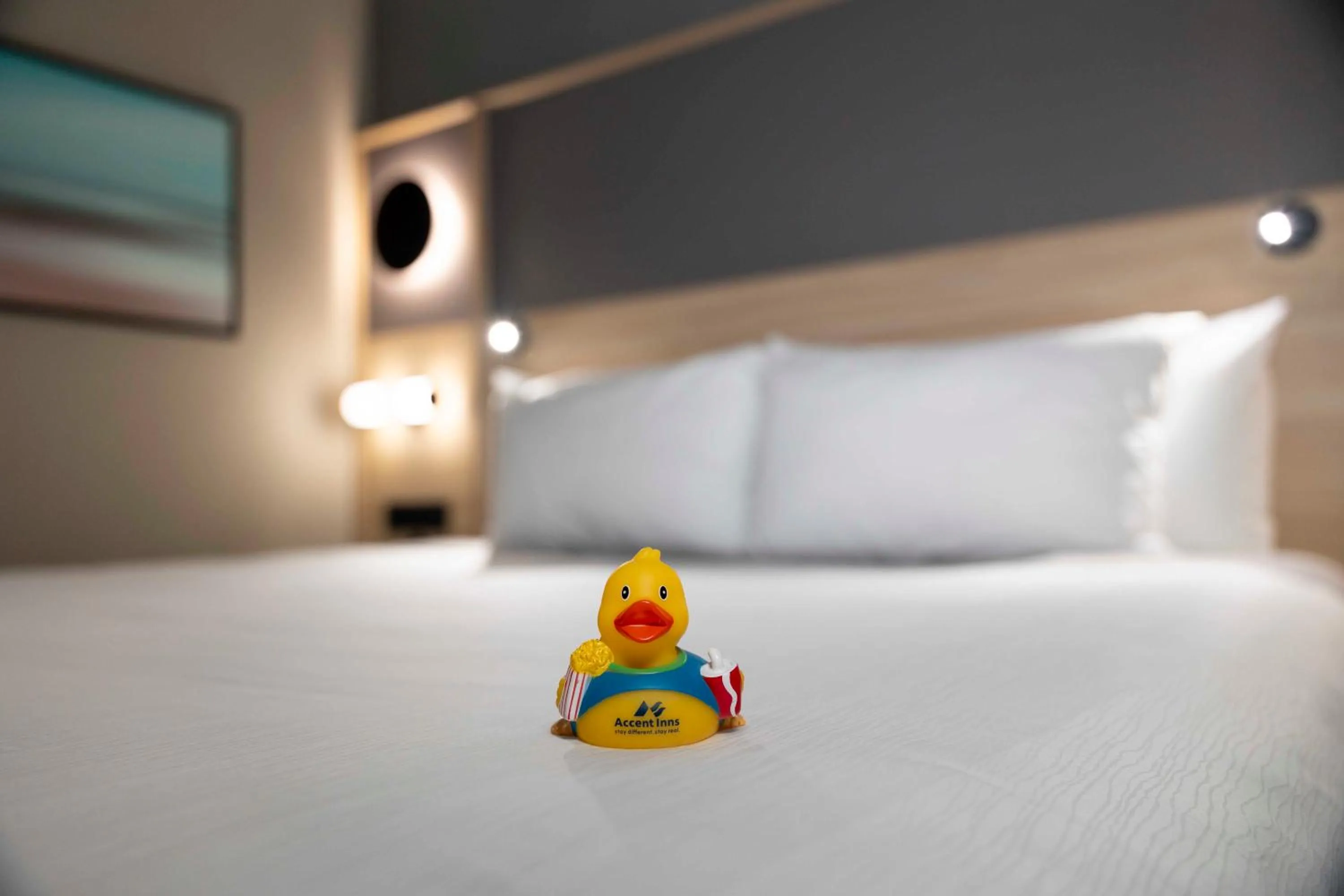 Bed in Accent Inns Victoria