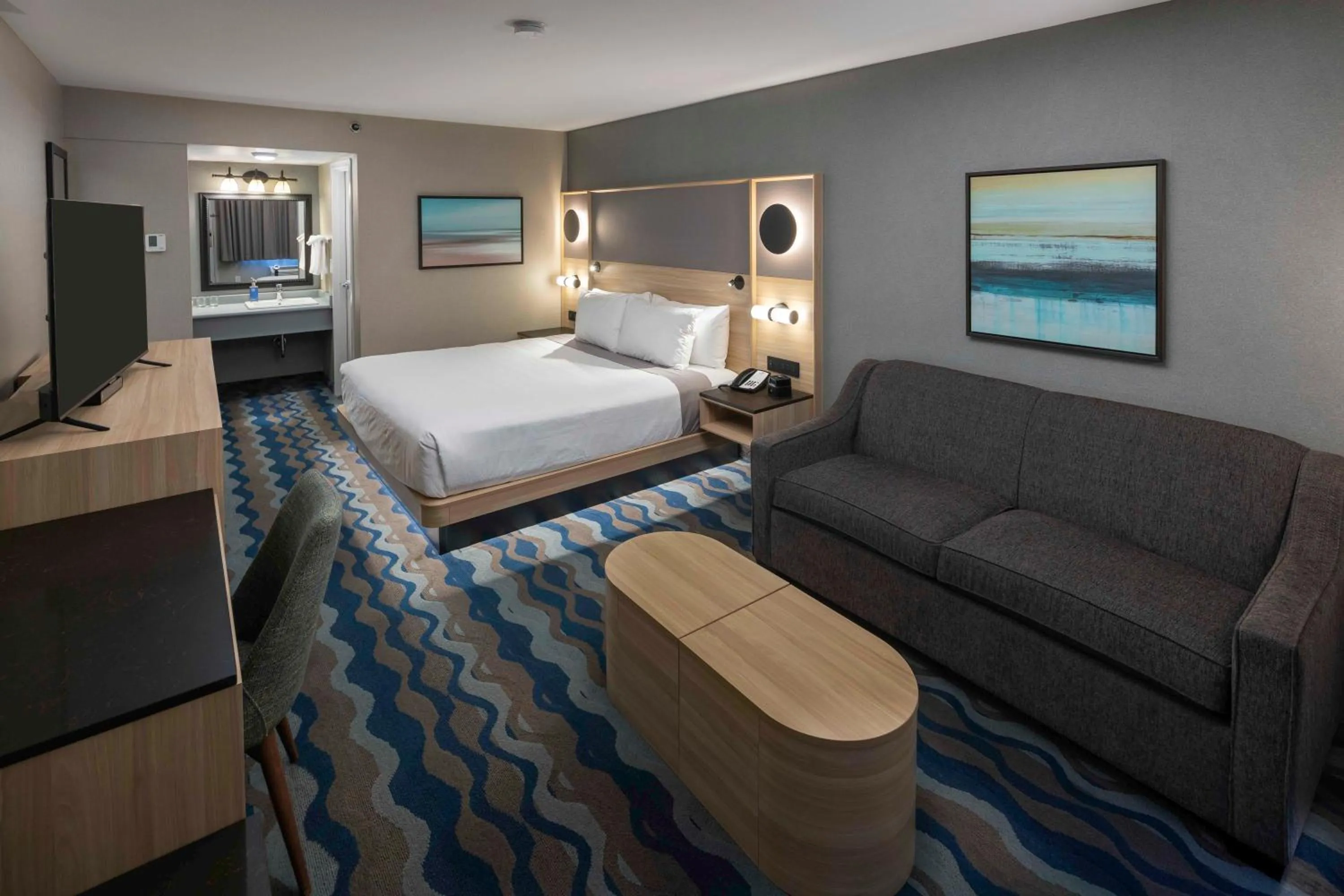 Bed in Accent Inns Victoria