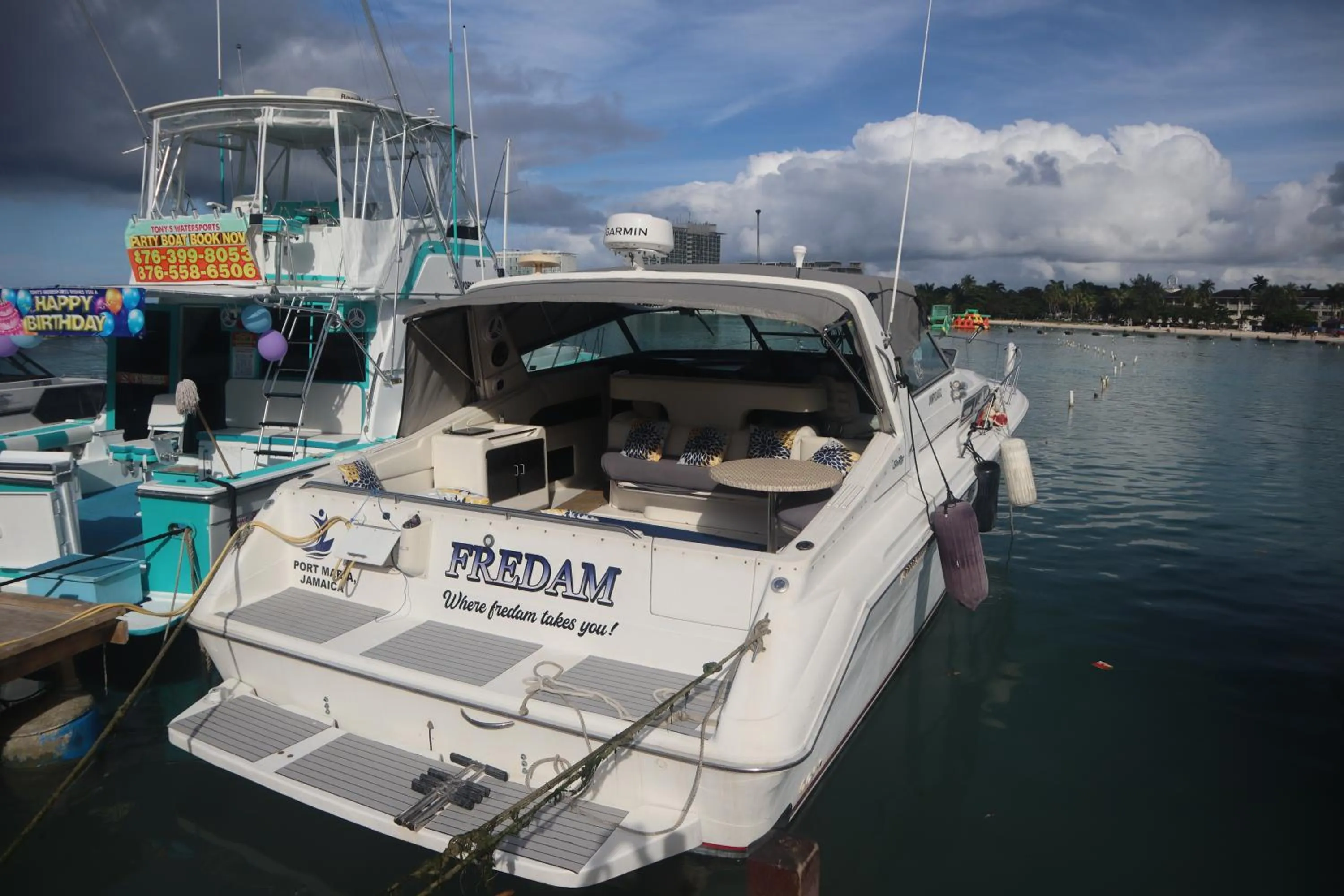 Shipwatcher Studio w/Mezzanine