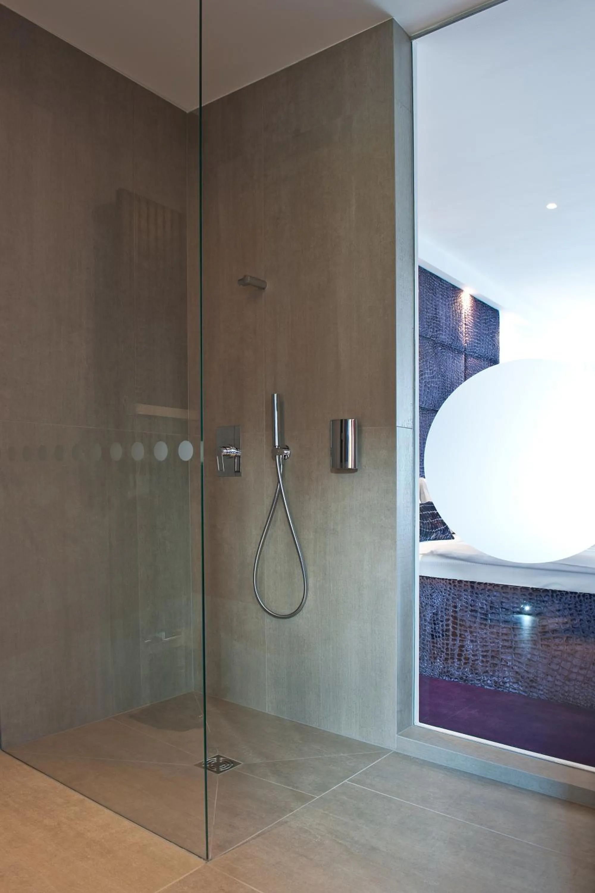 Shower in G Design Hotel
