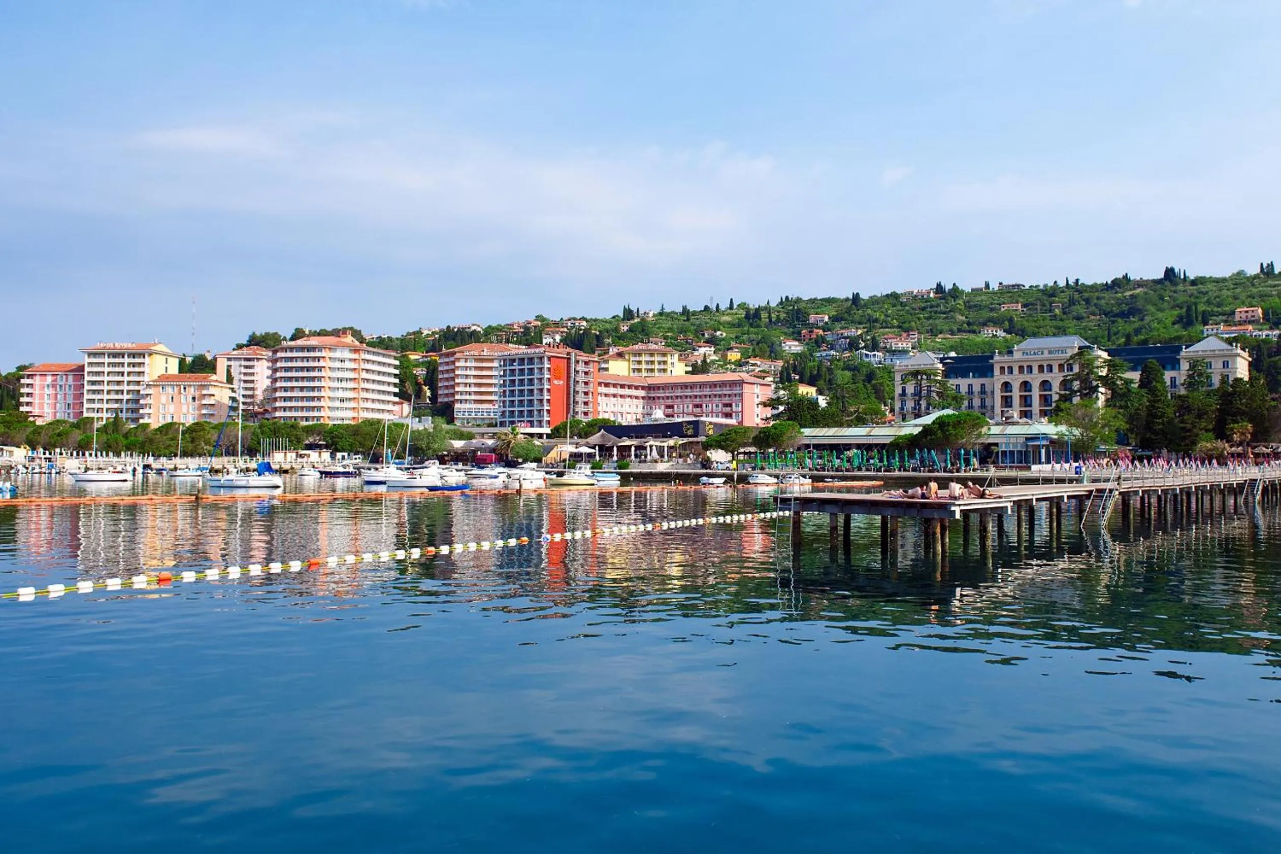 Area and facilities in G Design Hotel