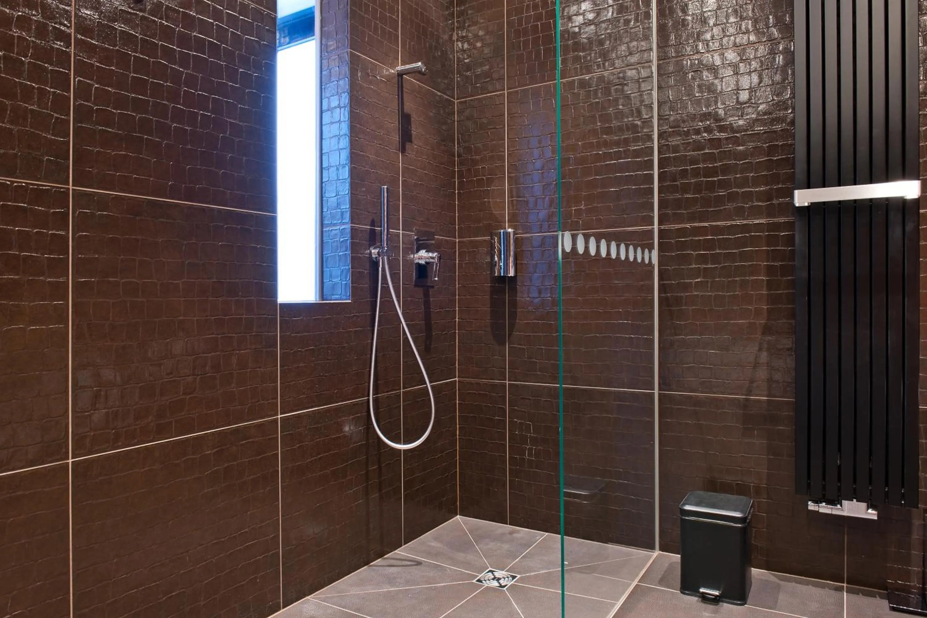 Shower in G Design Hotel