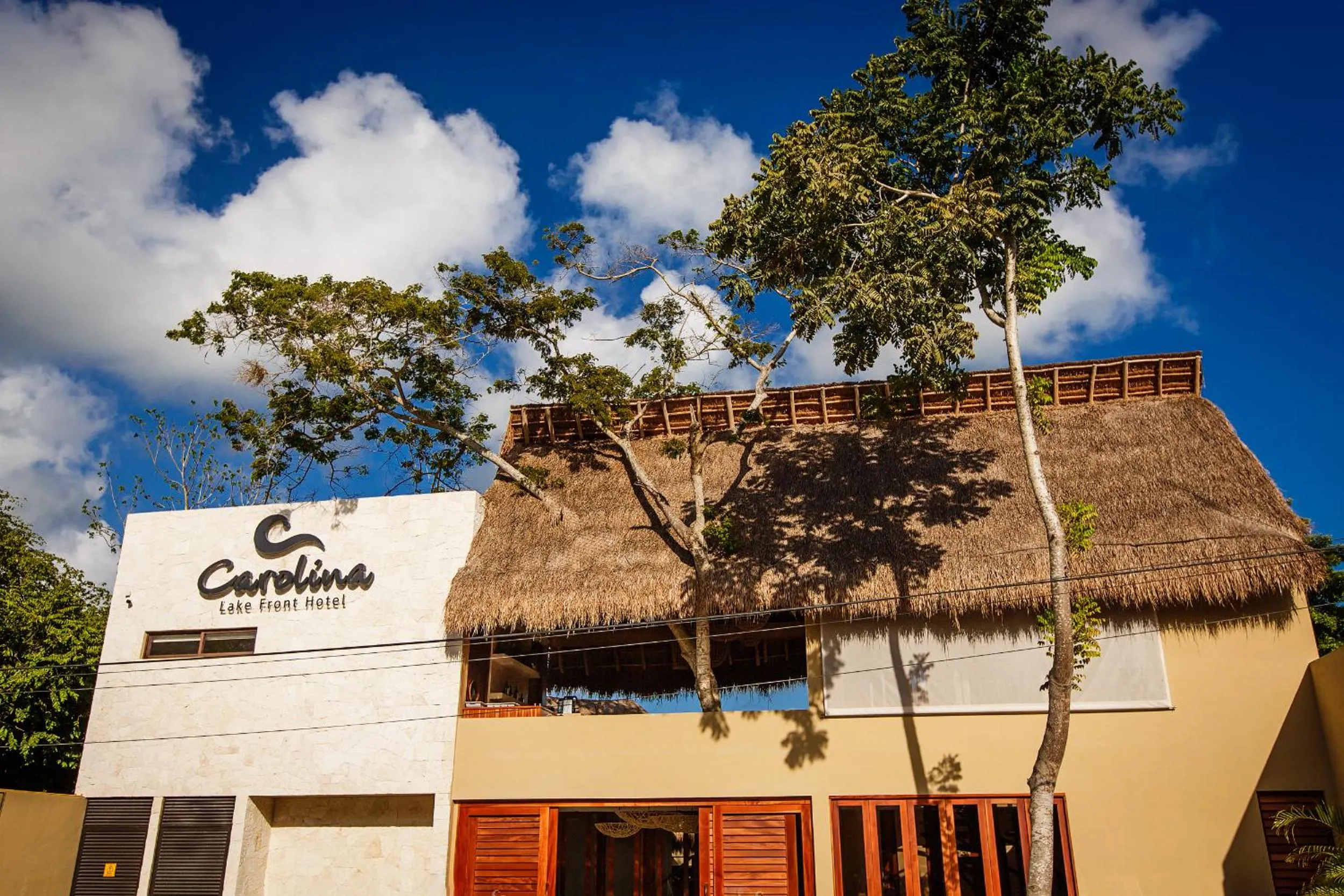 Property building in Hotel Carolina Bacalar