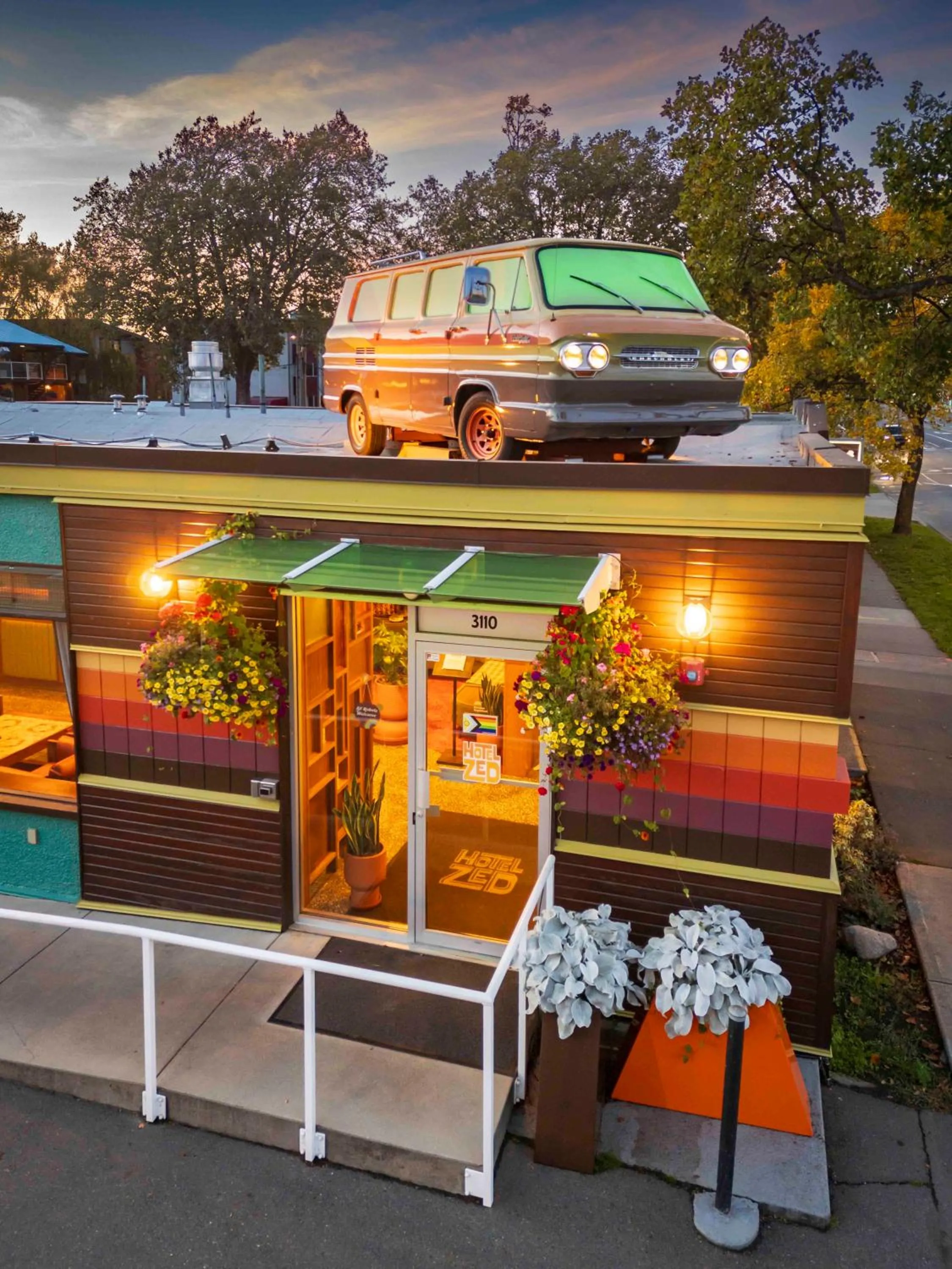 Property building in Hotel Zed Victoria