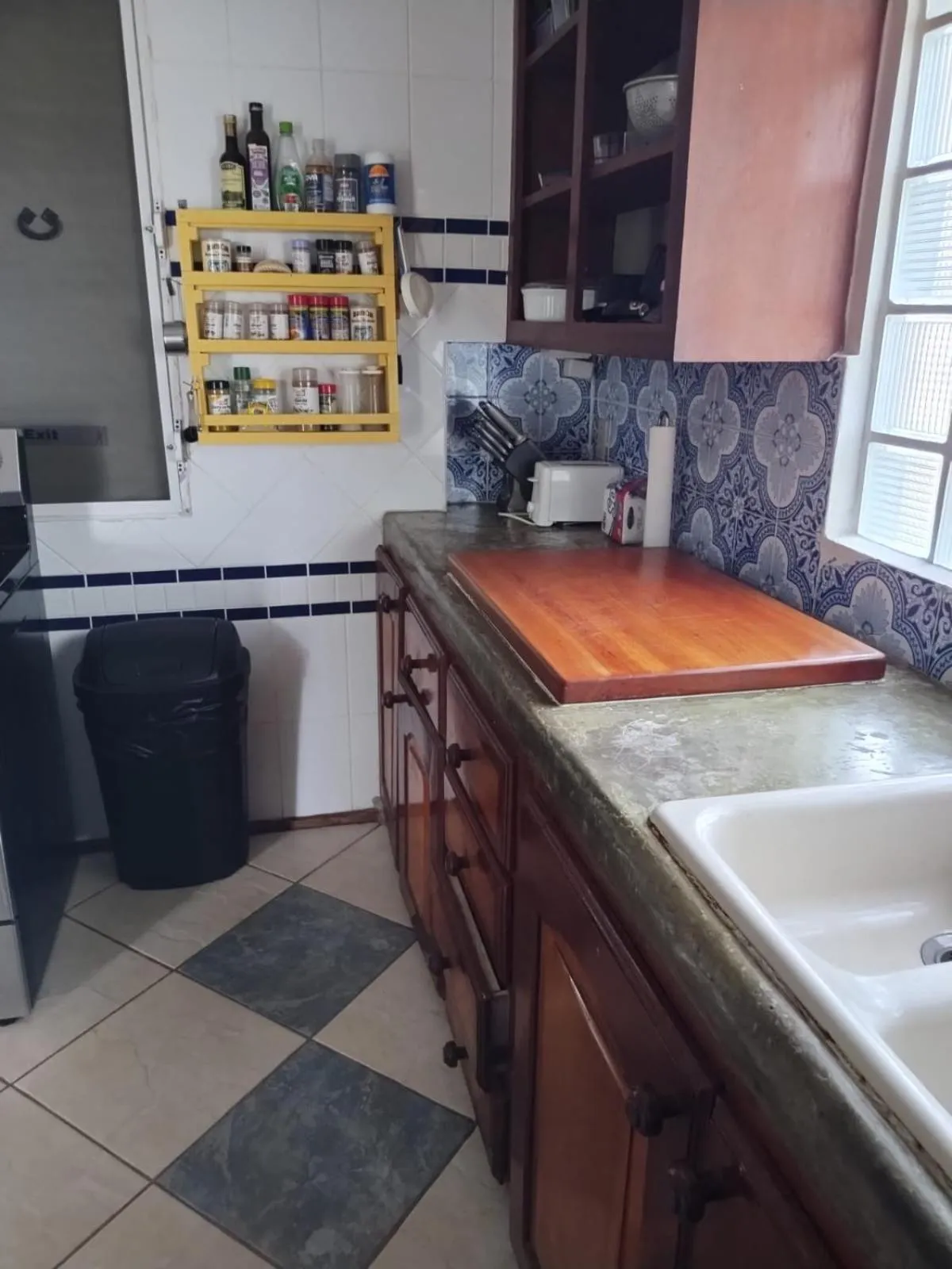 Kitchen or kitchenette in All Seasons Belize
