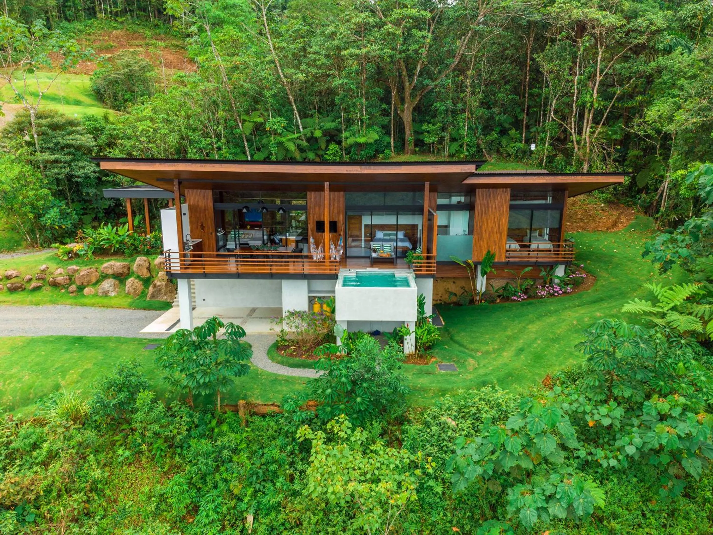 Property building in Ecolirios Boutique Hotel & Villas