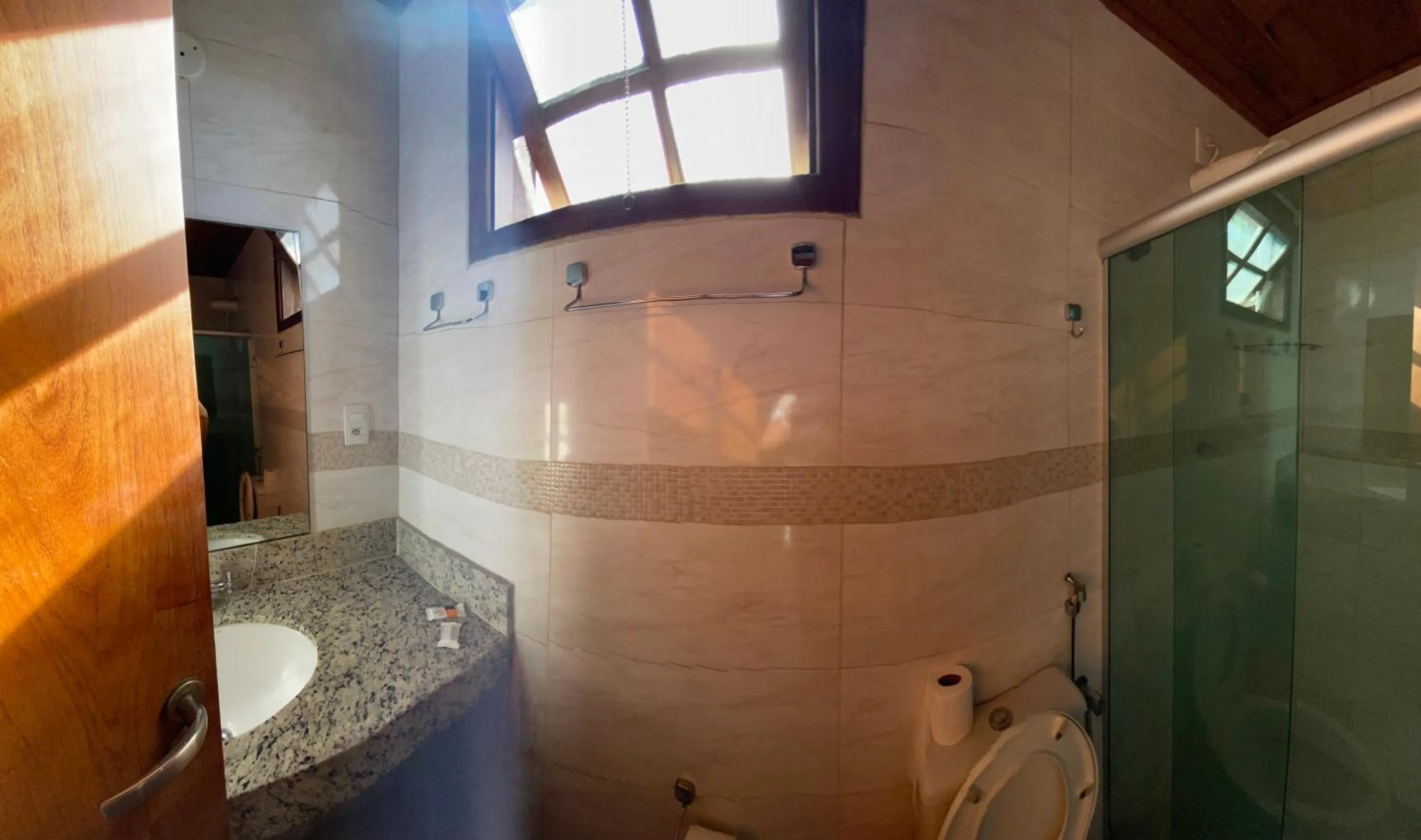 Shower in Pousada Lagoa Flat