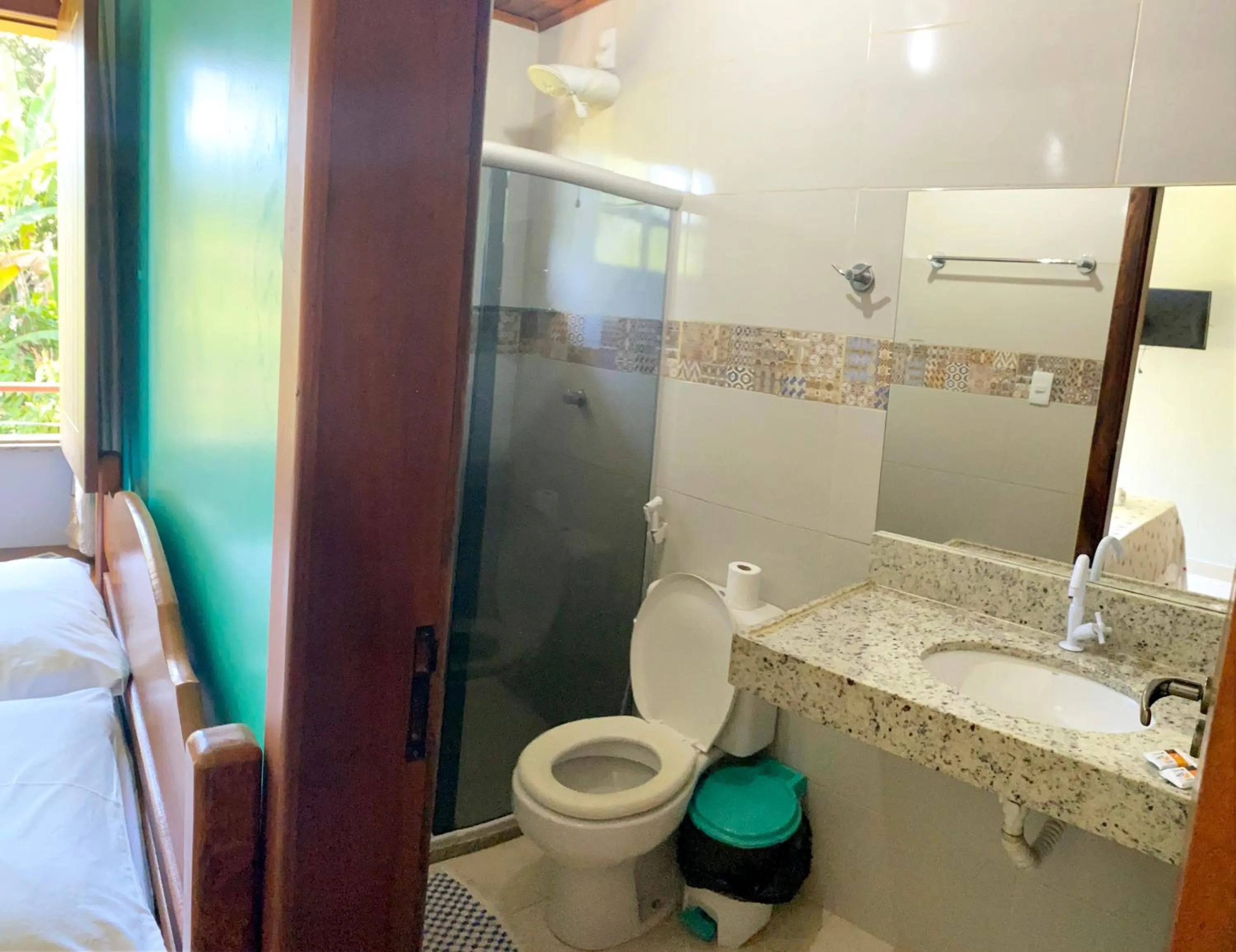 Shower in Pousada Lagoa Flat