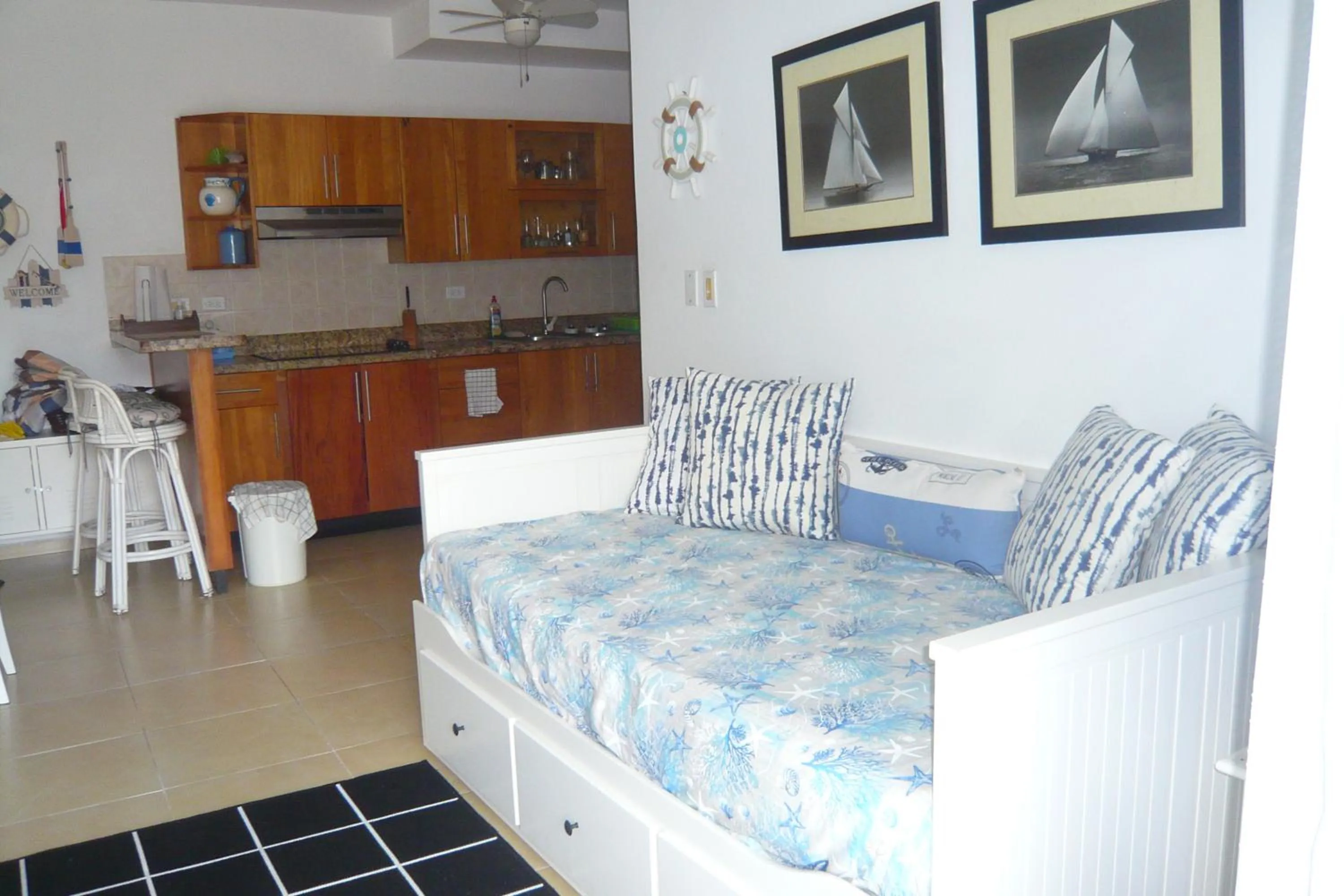 Cadaques Caribe Boulevard Dominicus Americanus Carretera a Bayahibe Vel 206