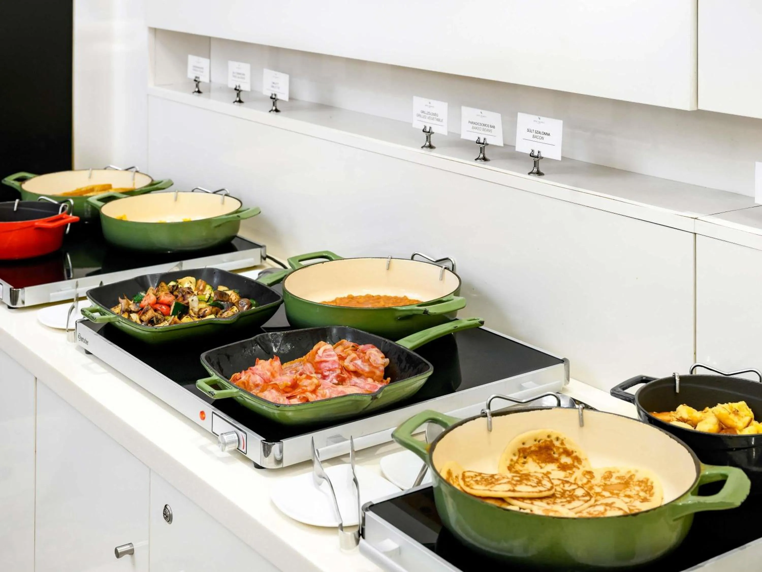 Breakfast in Nemzeti Hotel Budapest - MGallery Collection