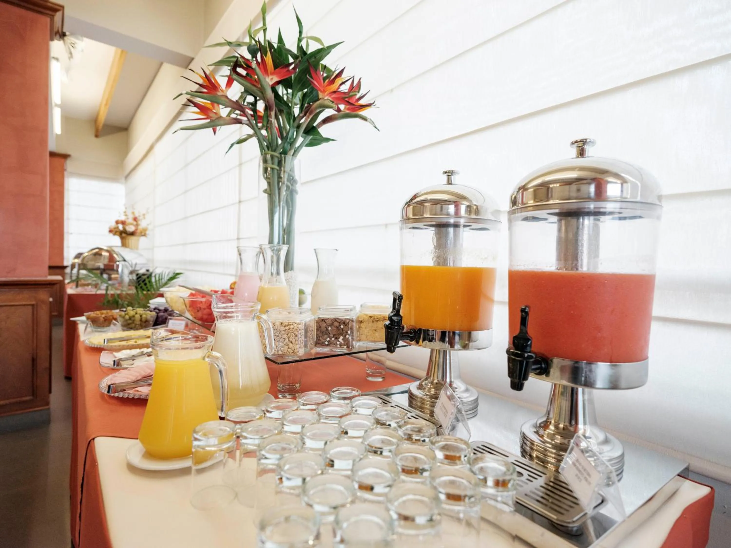 Buffet breakfast in Qorianka Hotel