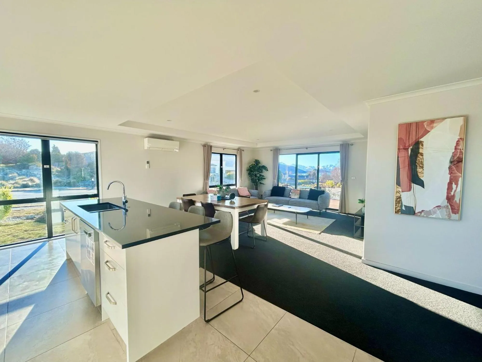 Dining area in Star River