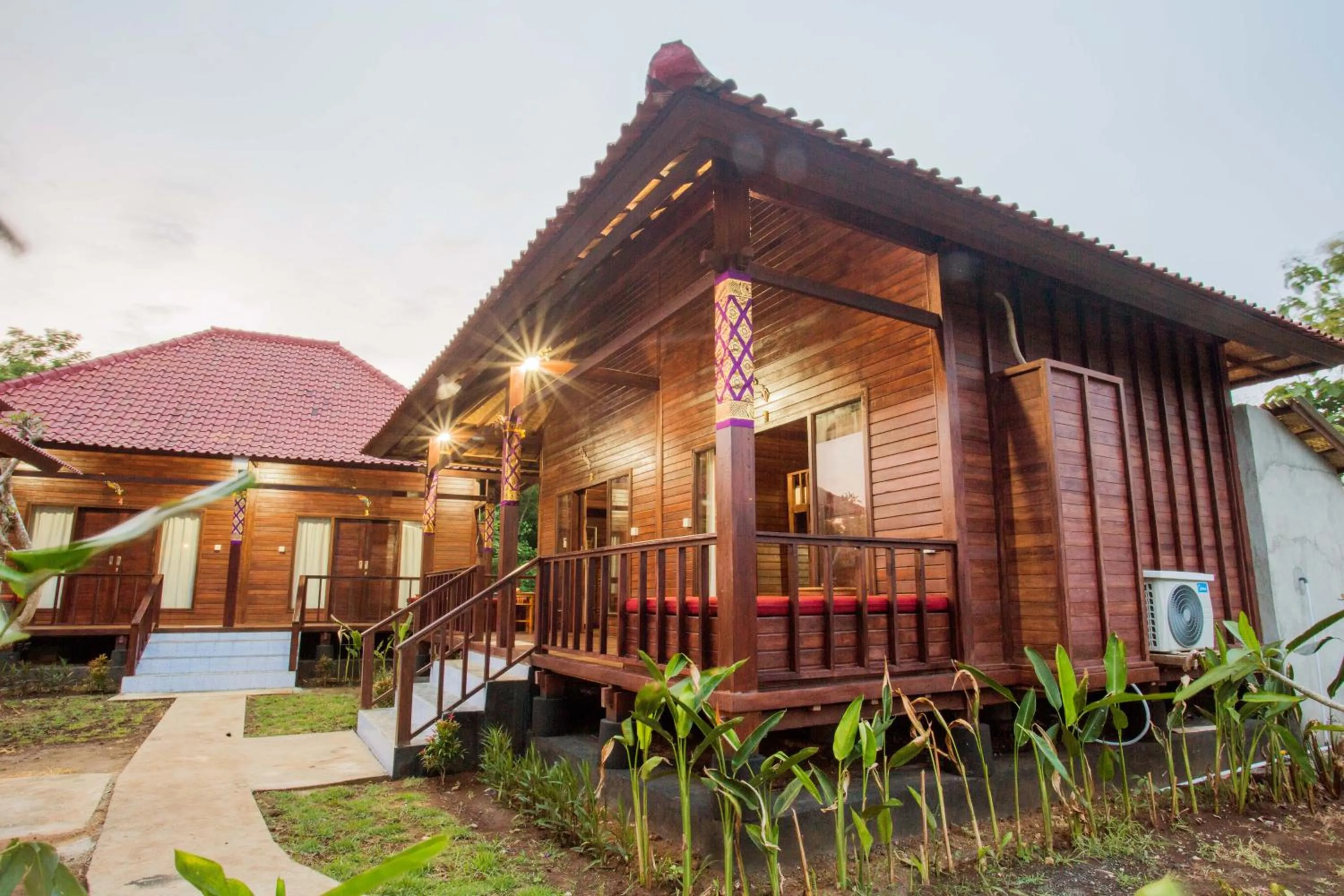 Property building in Uma Hostel Lembongan