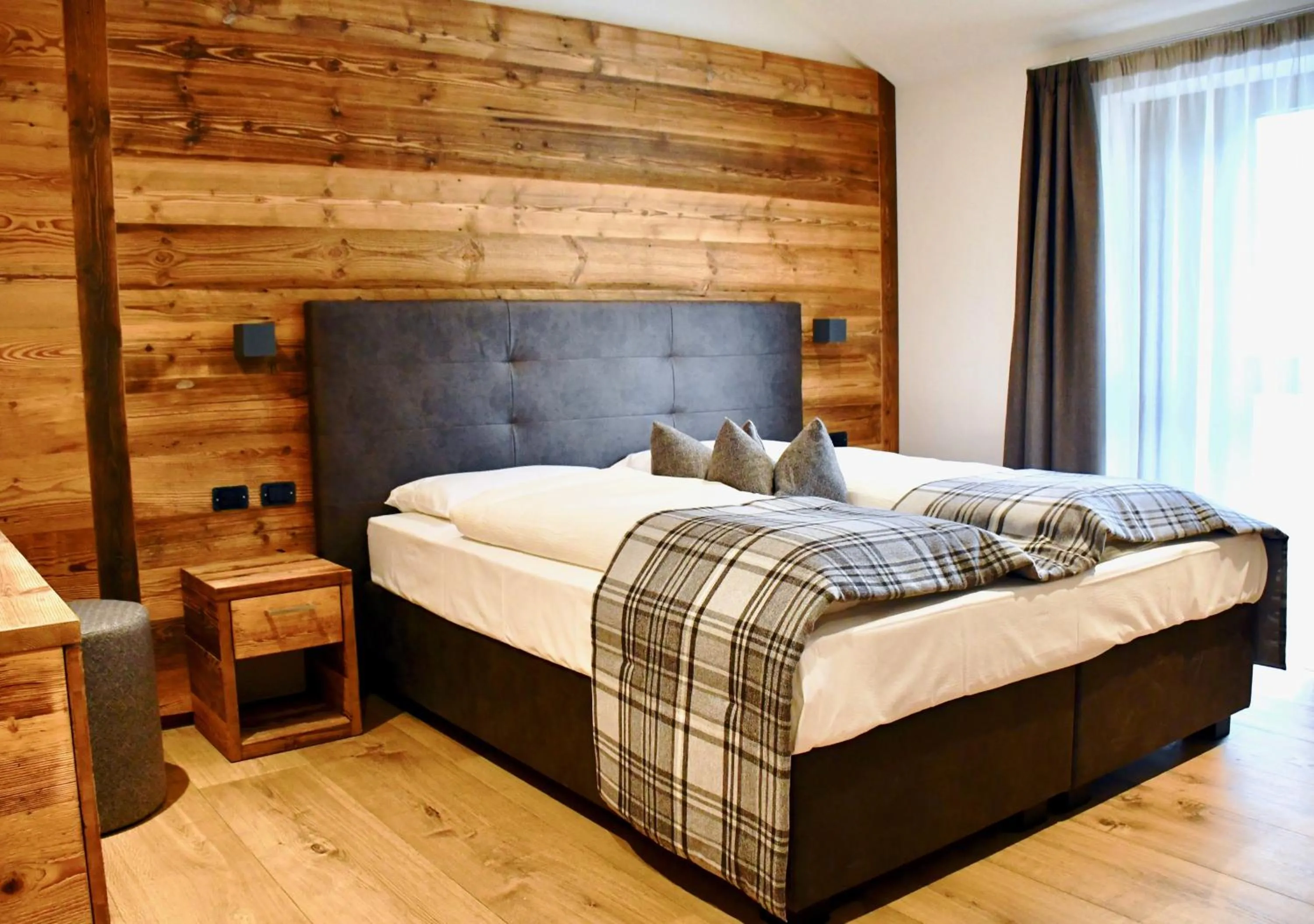 Bedroom, Bed in Hotel Alpenrose Wellness