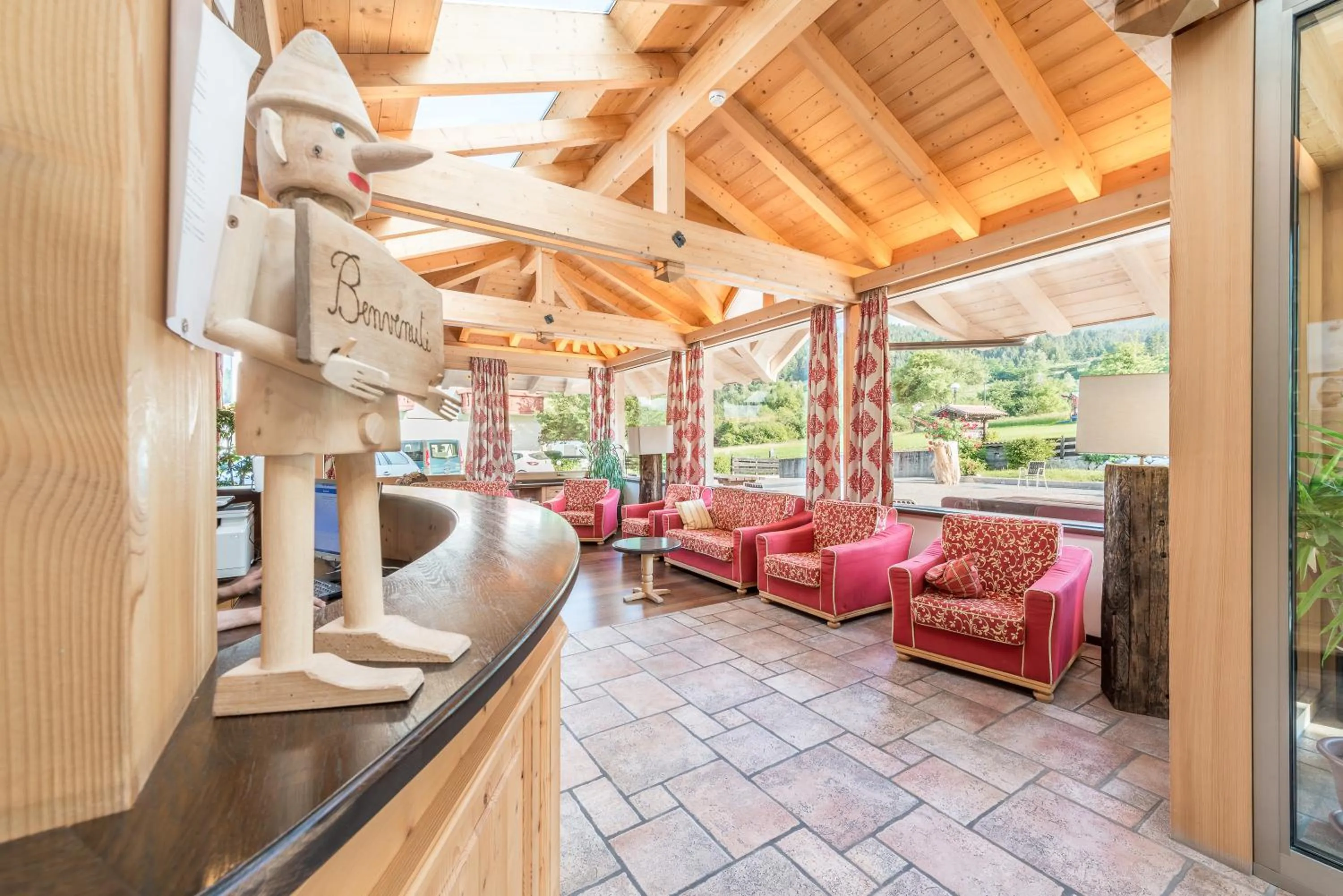 Lobby or reception in Hotel Alpenrose Wellness