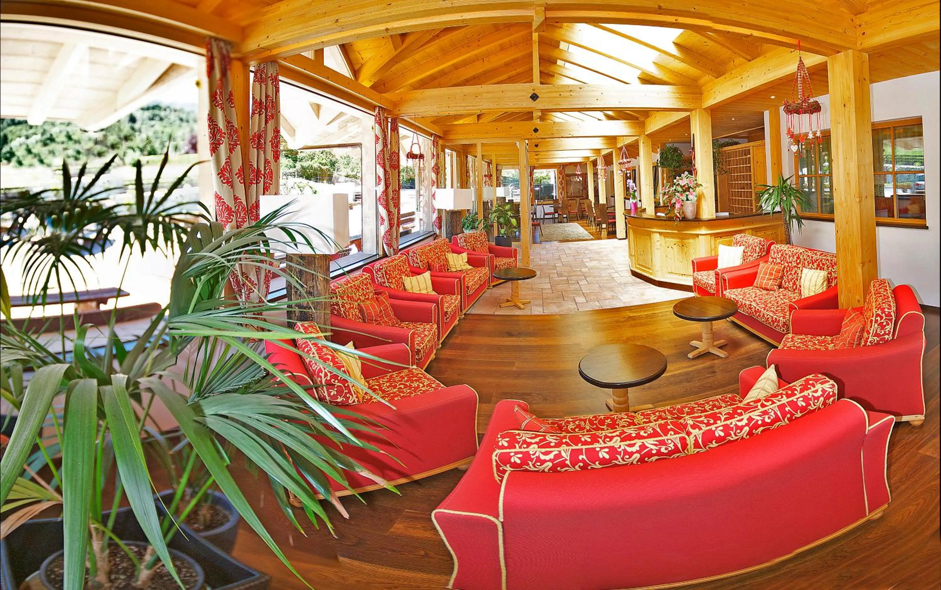 Lobby or reception in Hotel Alpenrose Wellness