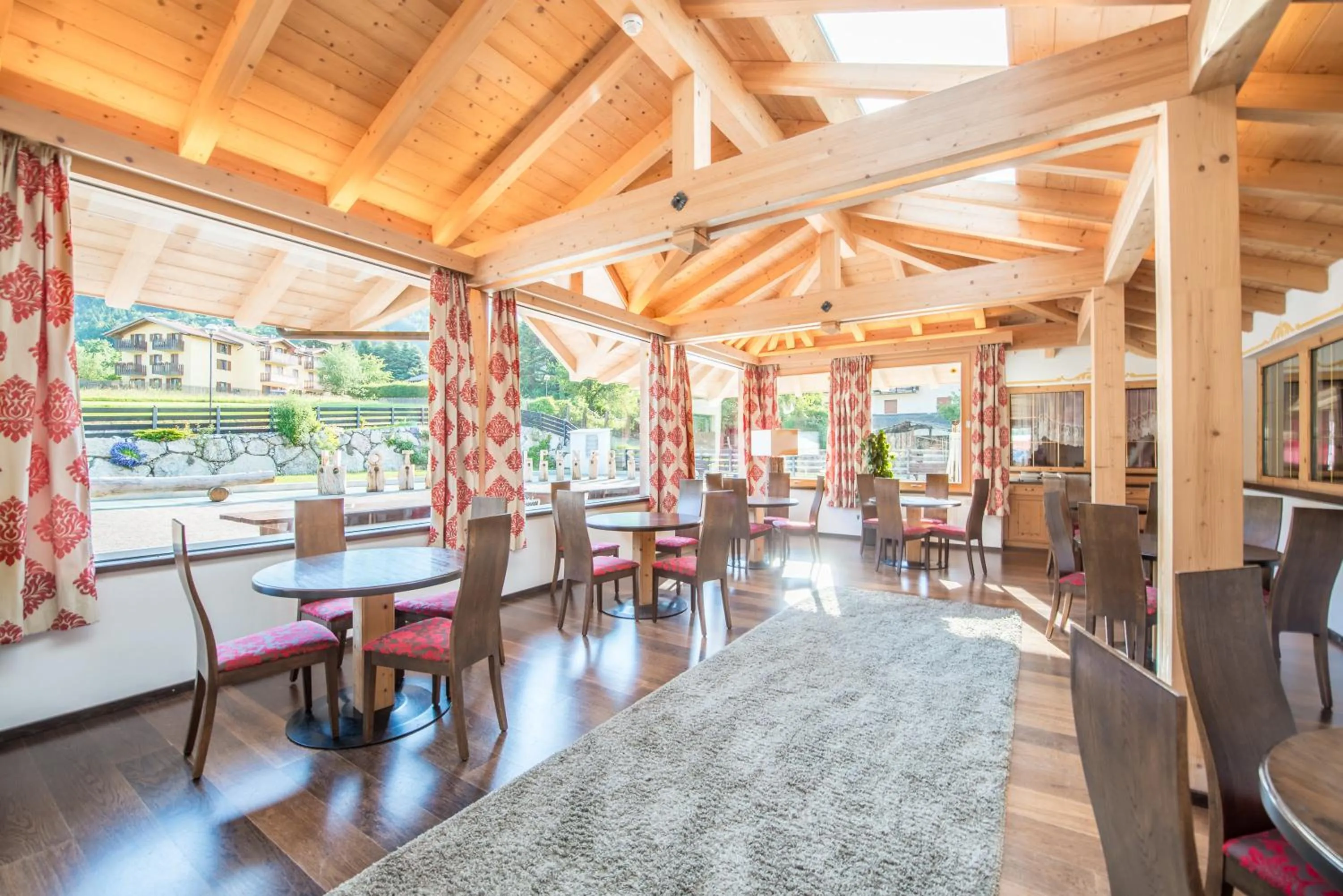 Lobby or reception in Hotel Alpenrose Wellness