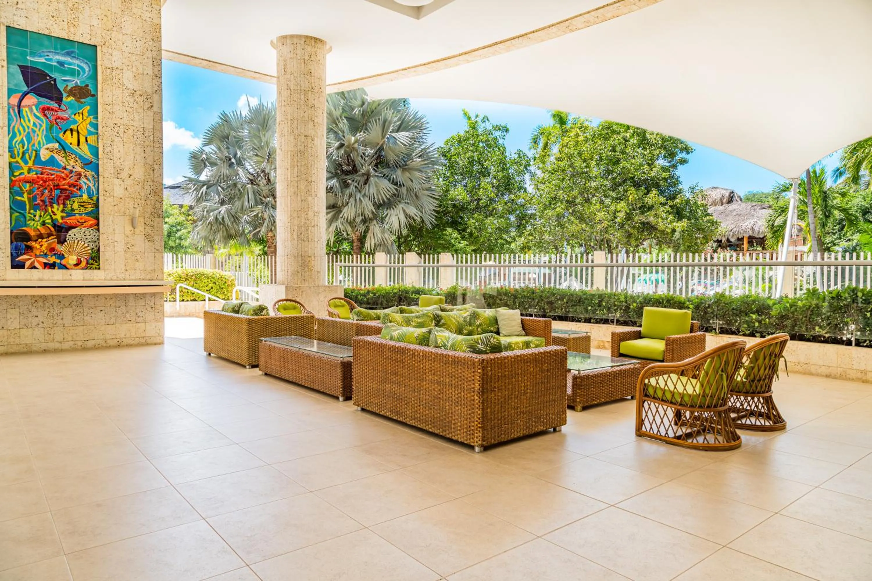 Day in Hotel Irotama del Mar