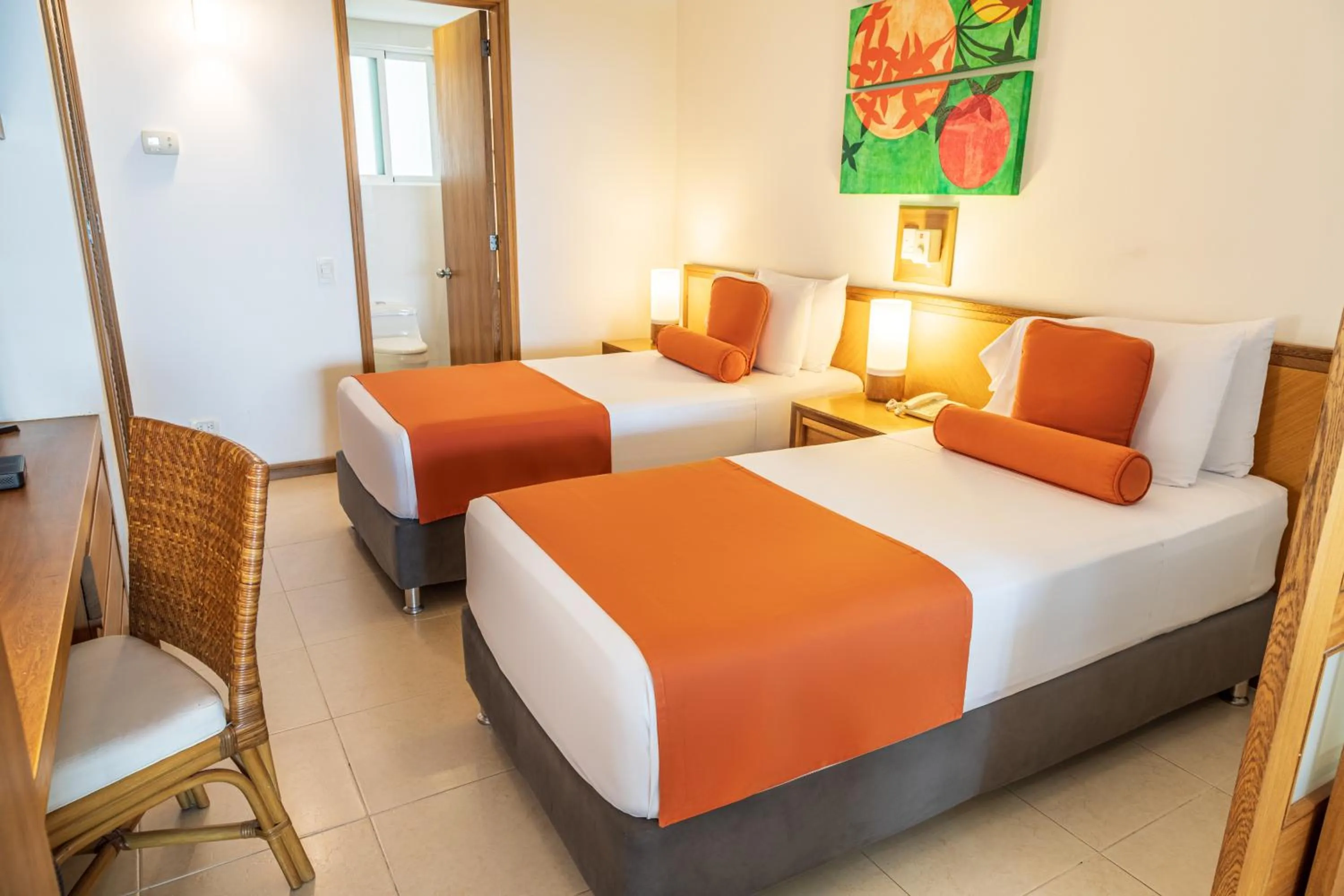 Bed in Hotel Irotama del Mar