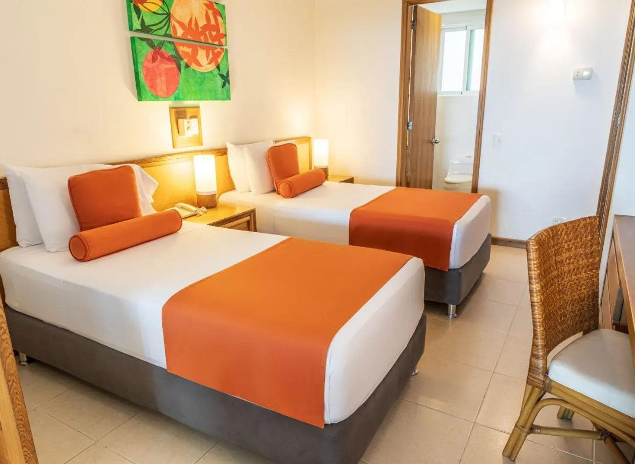 Bed in Hotel Irotama del Mar