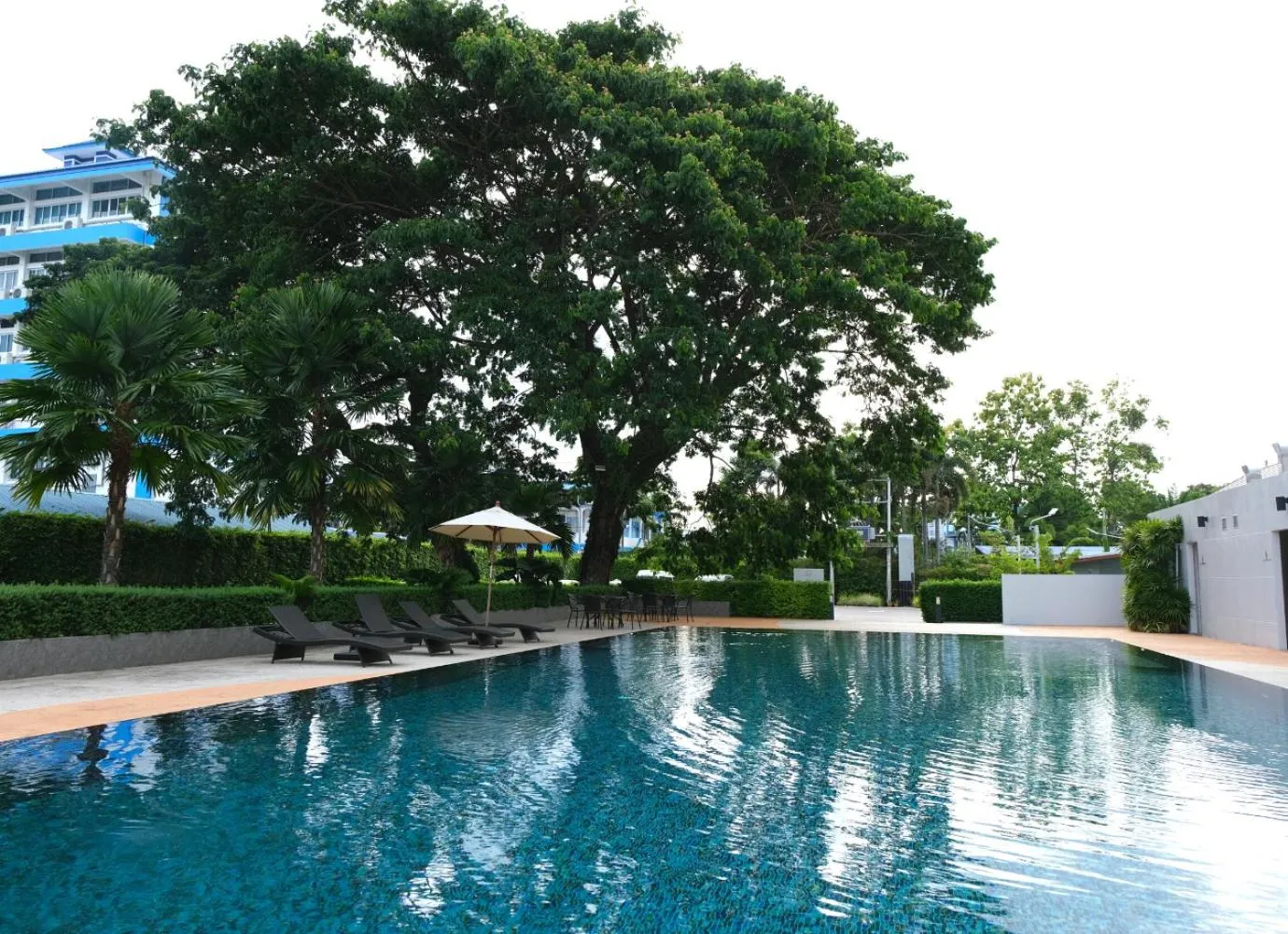 Swimming pool in Sann Hotel