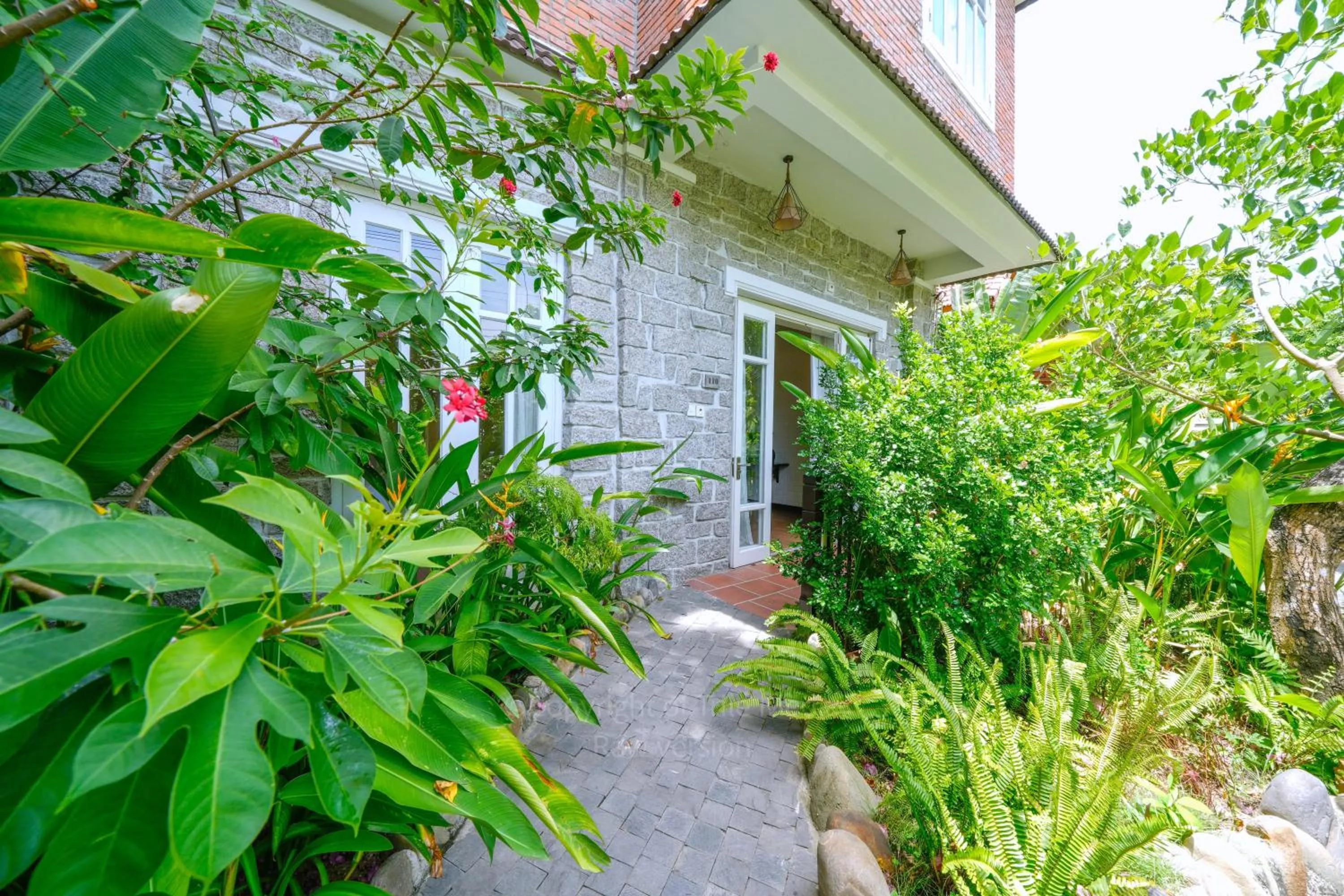 Day in Ancient Garden Boutique Hoi An