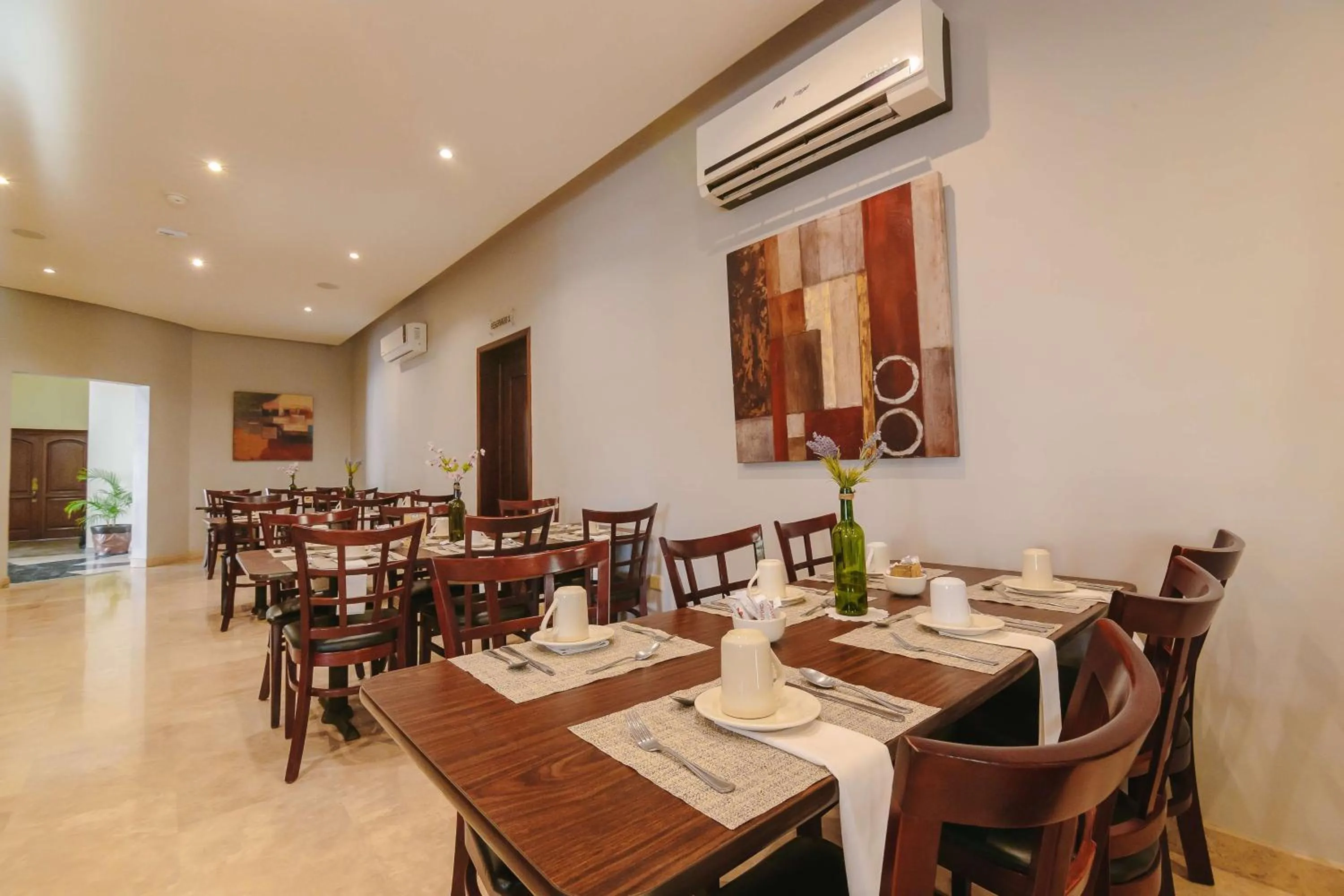 Restaurant/places to eat in Best Western Plus San Jorge