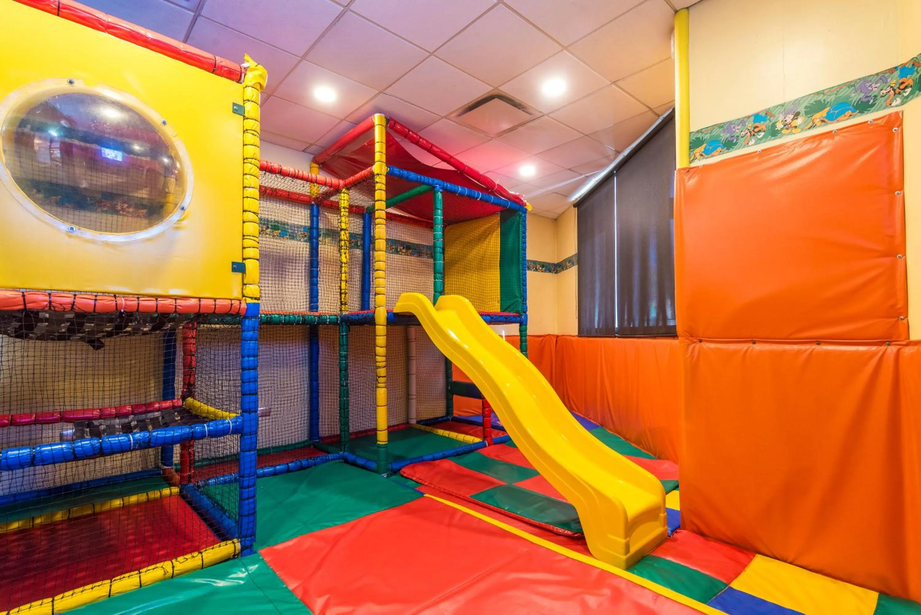 Restaurant/places to eat in Hotel San Sebastian