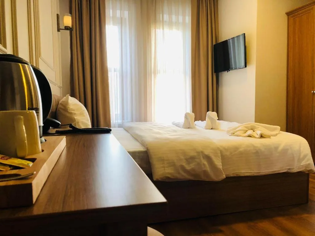 Bed in Burckin Suleymaniye hotel