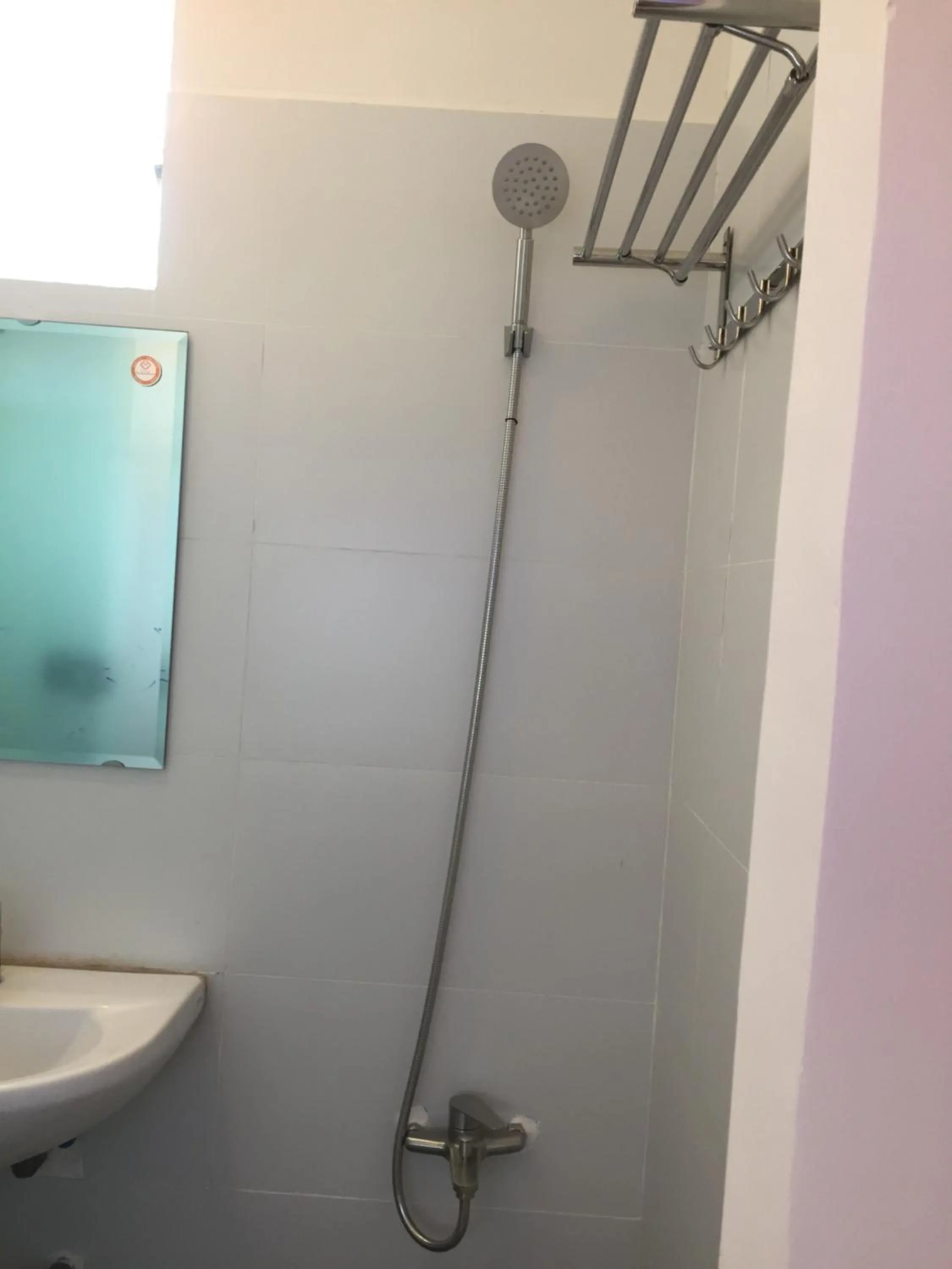 Bathroom in An Nam Corner - Sky