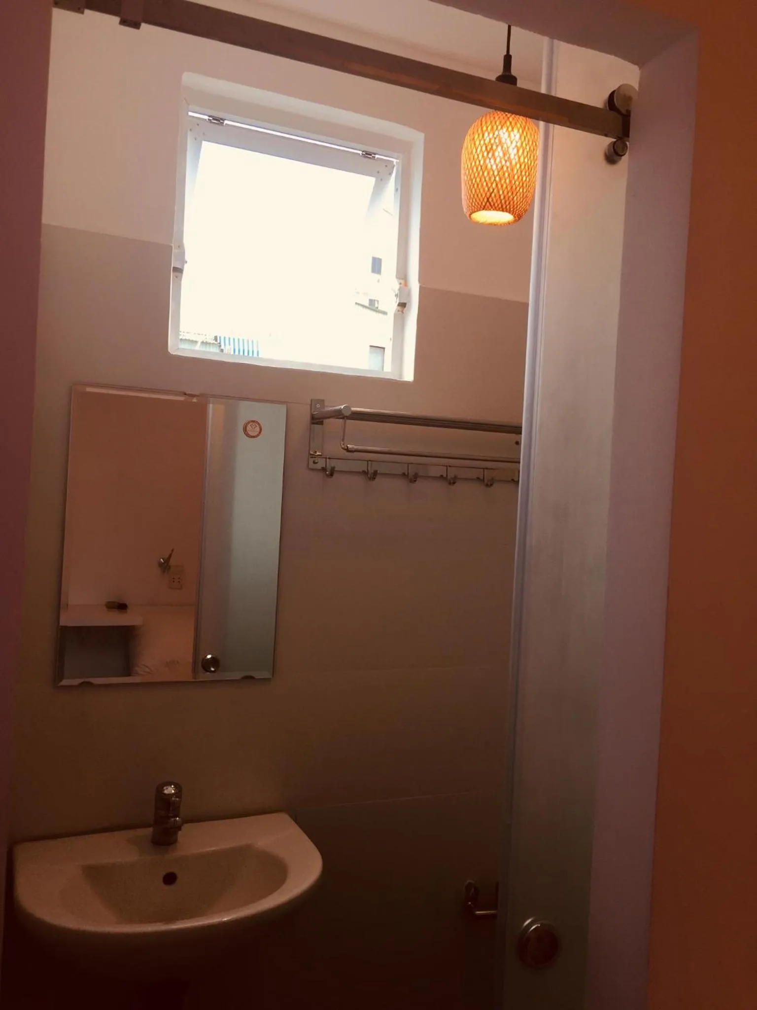 Bathroom in An Nam Corner - Sky
