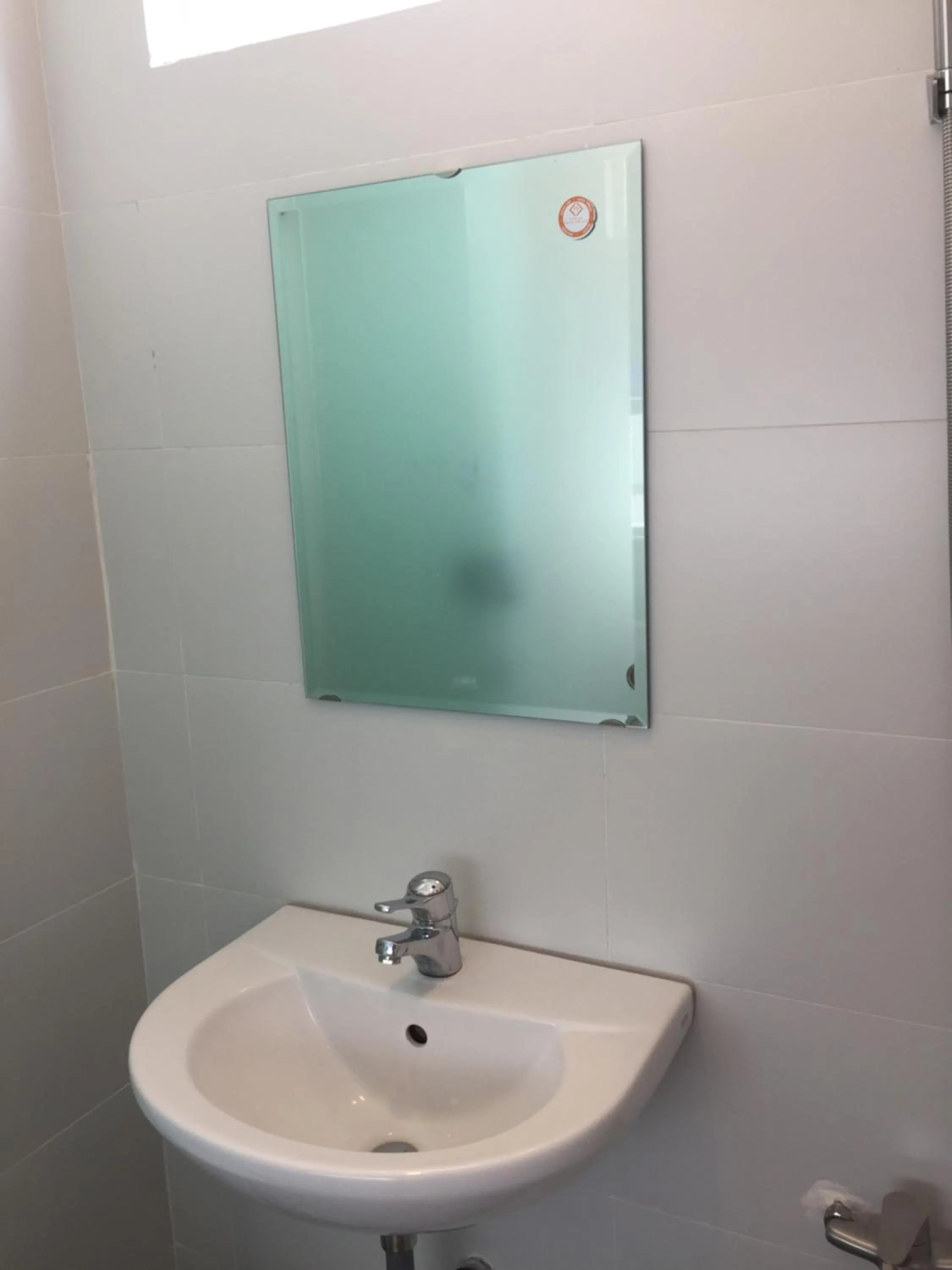 Bathroom in An Nam Corner - Sky