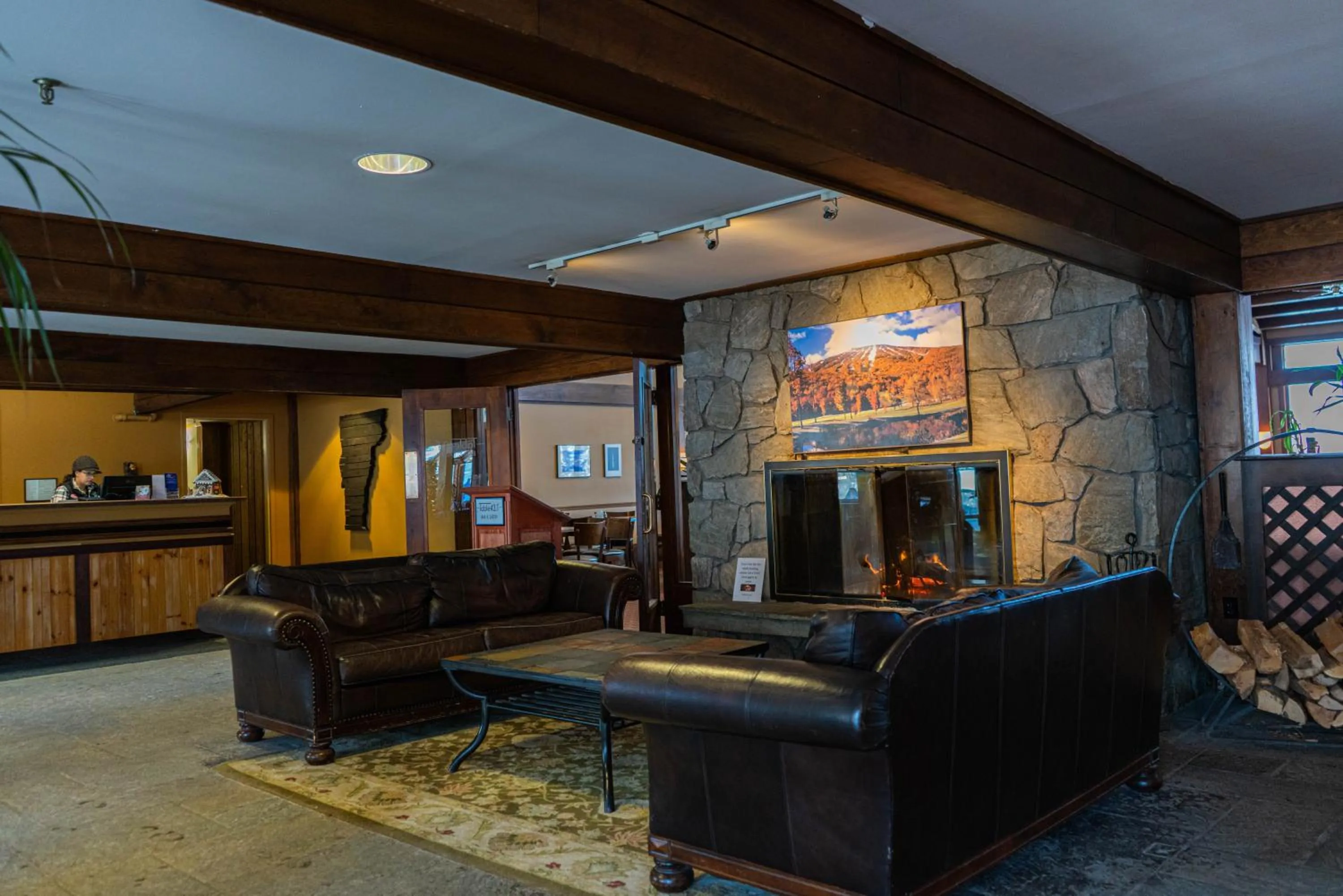 Lobby or reception in The Black Bear Lodge at Stratton Mountain Resort