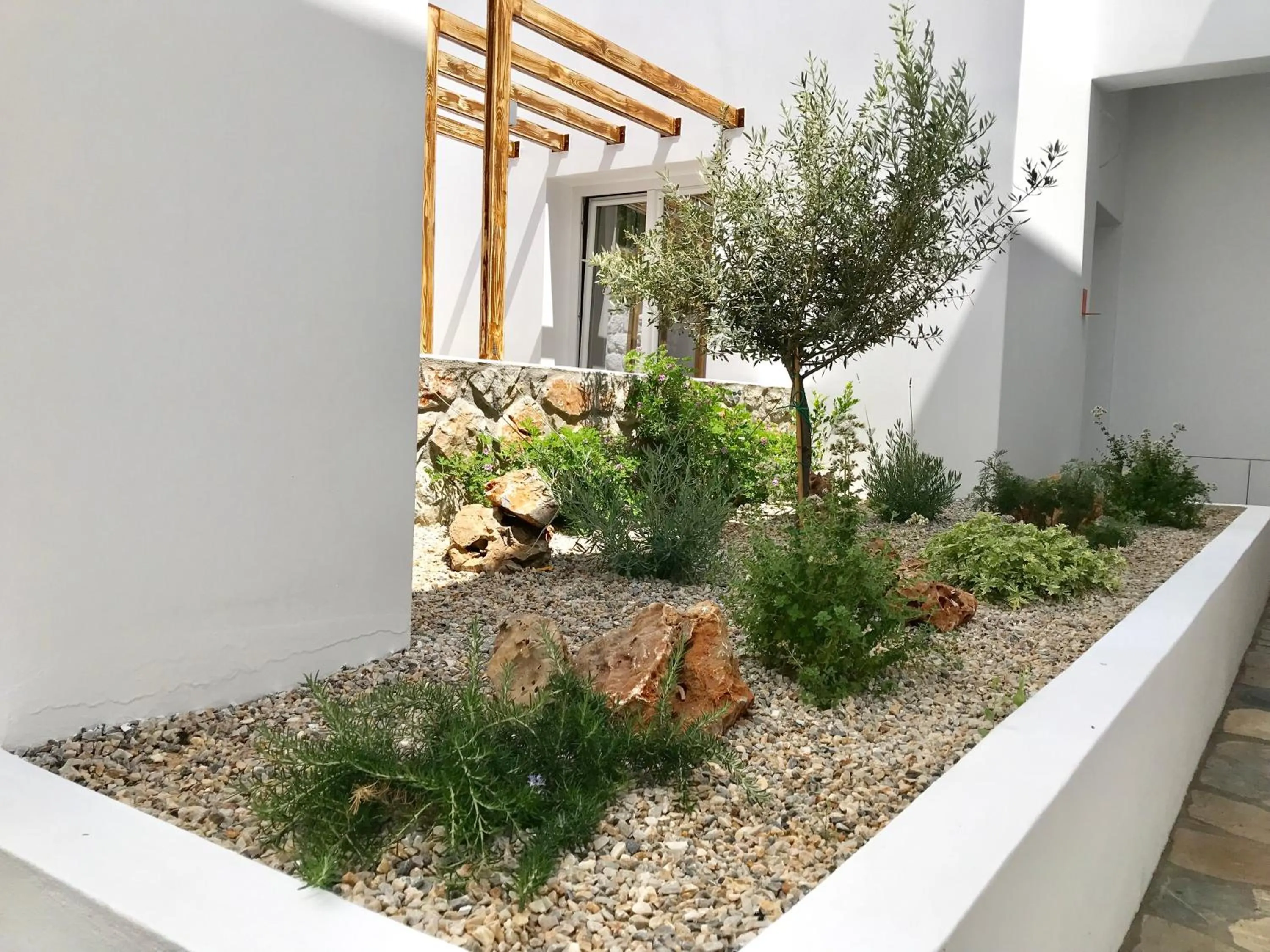 Property building in AELLIA HOTEL & SUITES LEROS