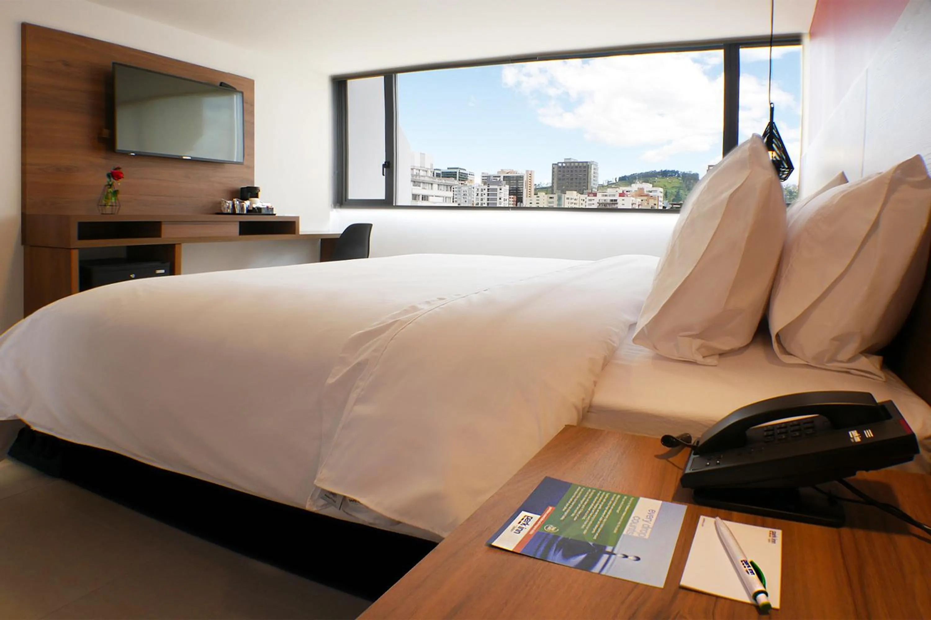 Nearby landmark, Bed in Park Inn by Radisson Quito