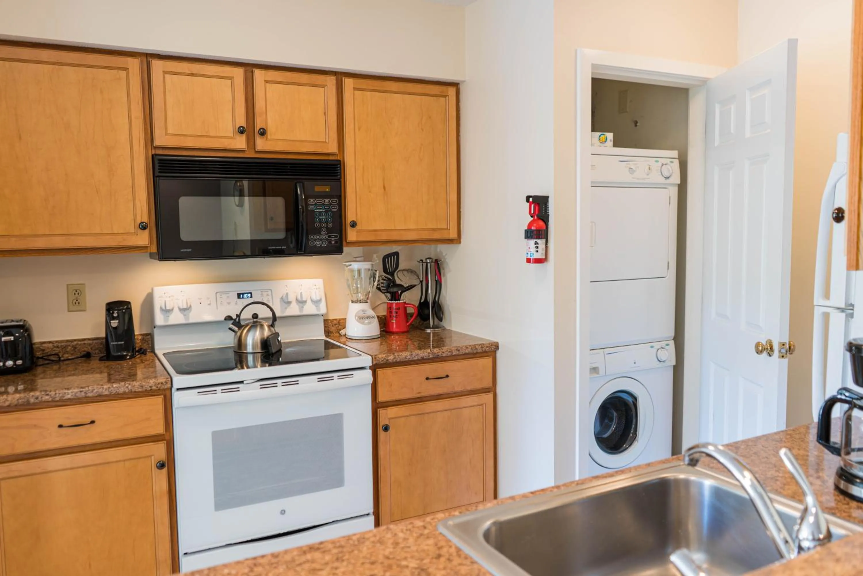 Kitchen or kitchenette in Vantage Point Villas at Stratton Mountain Resort