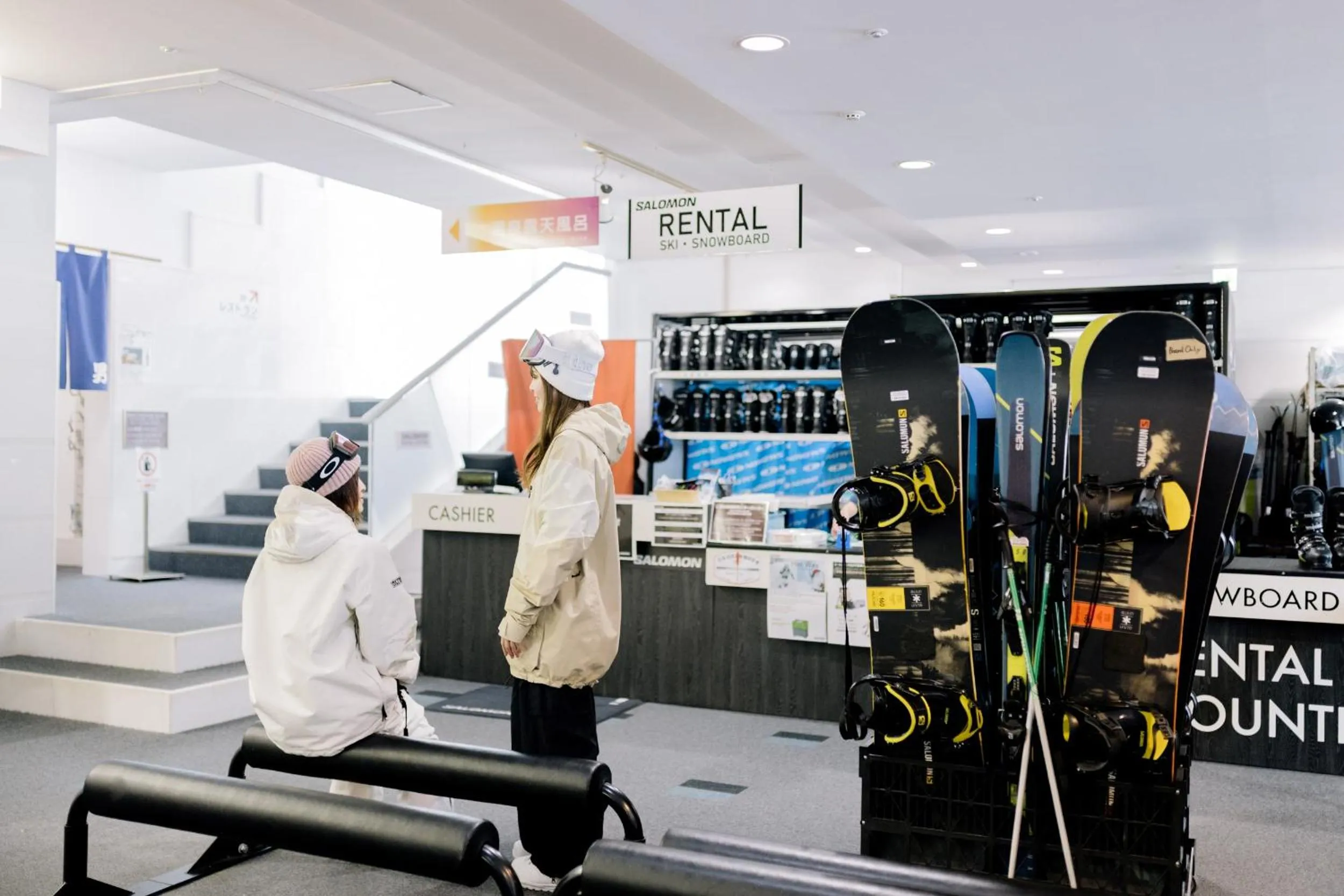 Skiing in Shizukuishi Prince Hotel