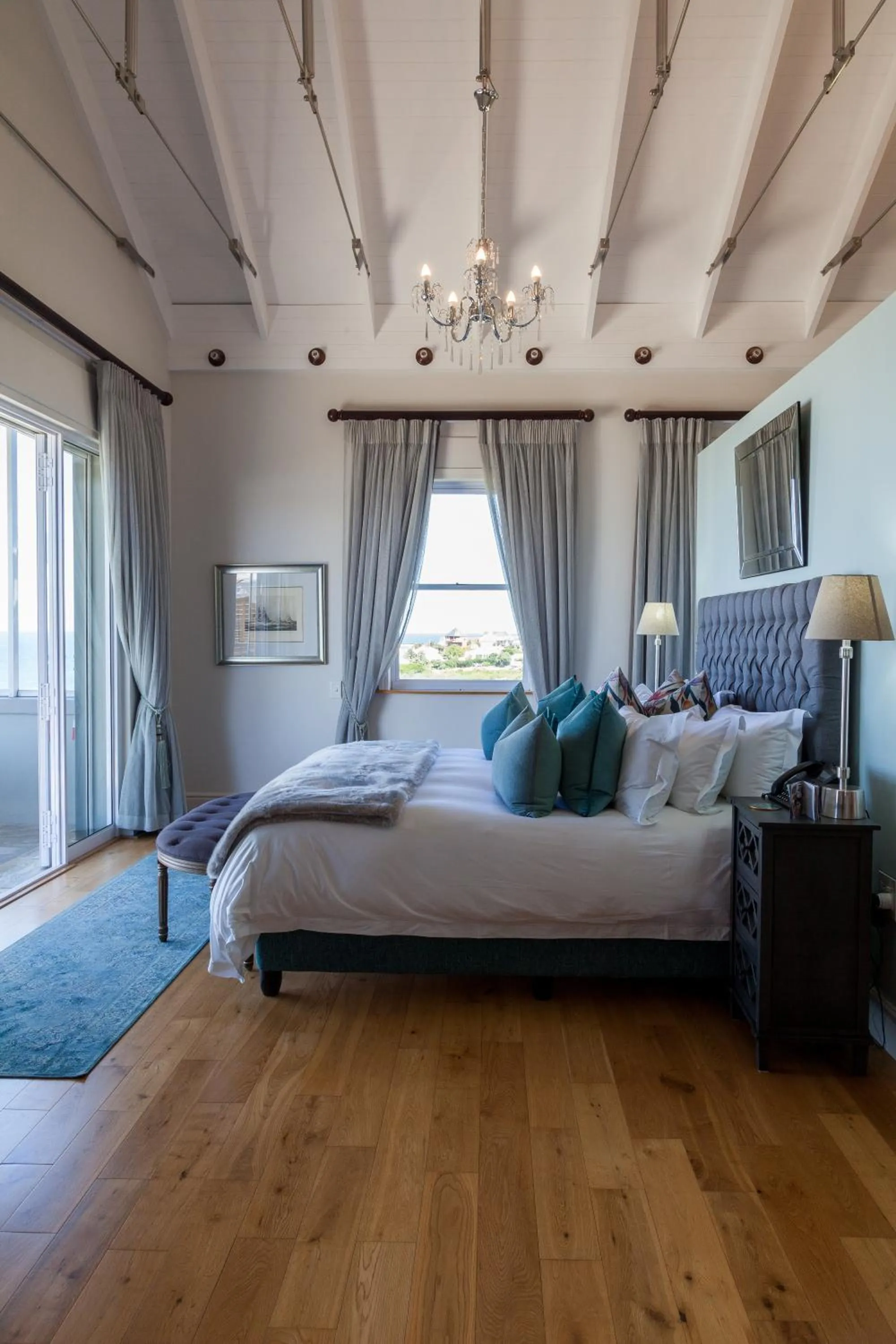 Bed in Tintswalo Boulders