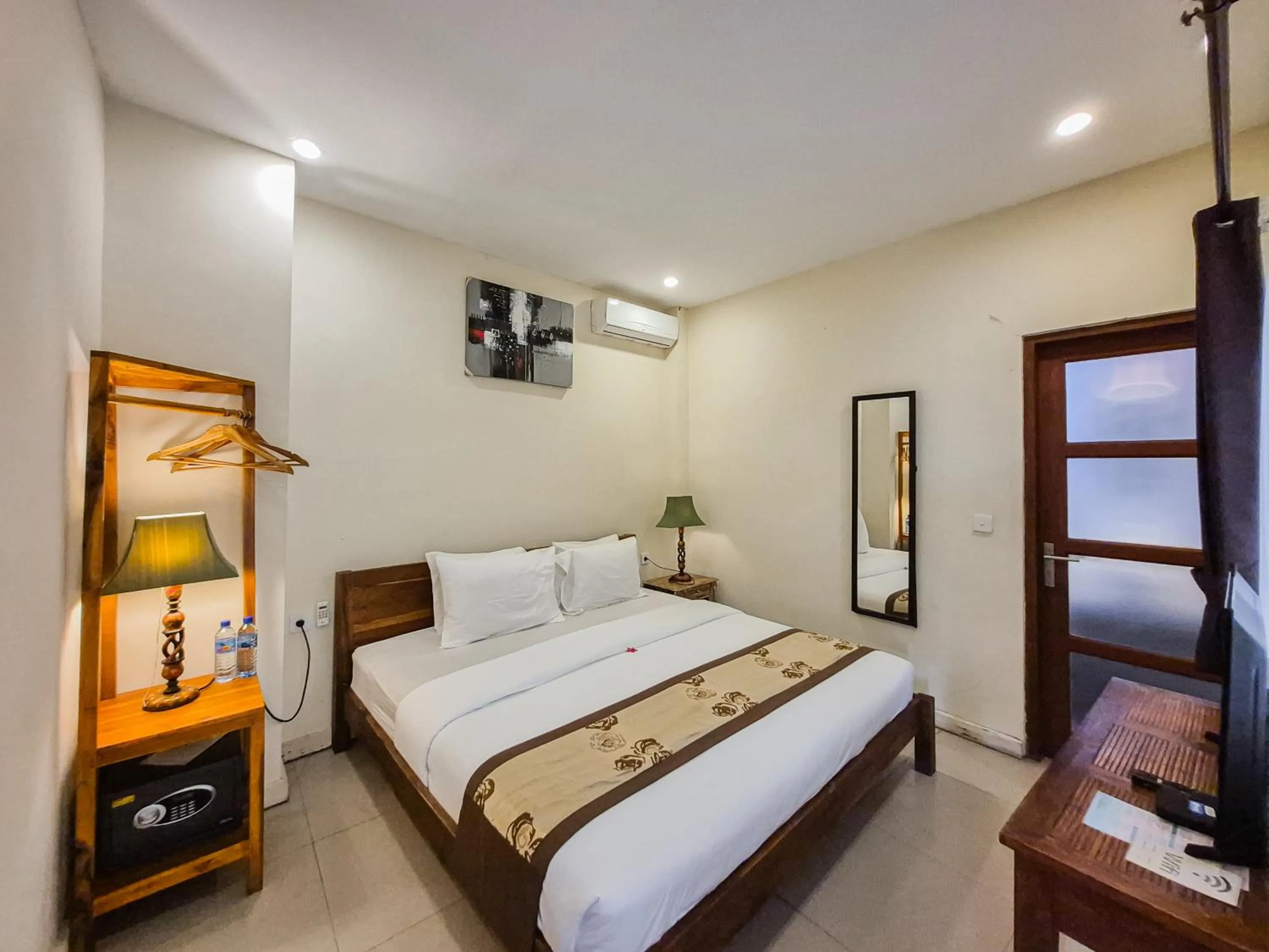 Bed in The Lakshmi Villas by The Beach House