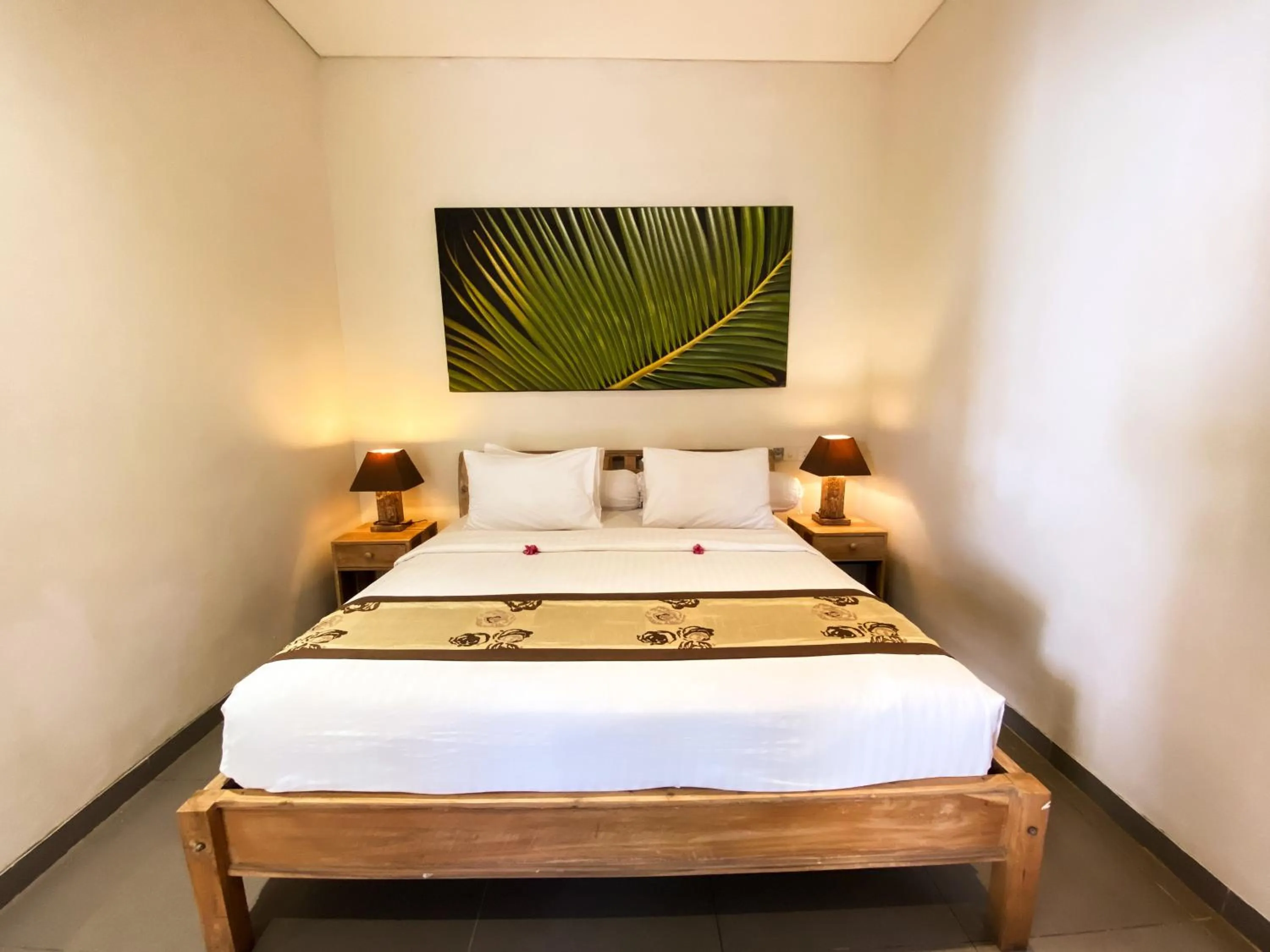 Bed in The Lakshmi Villas by The Beach House