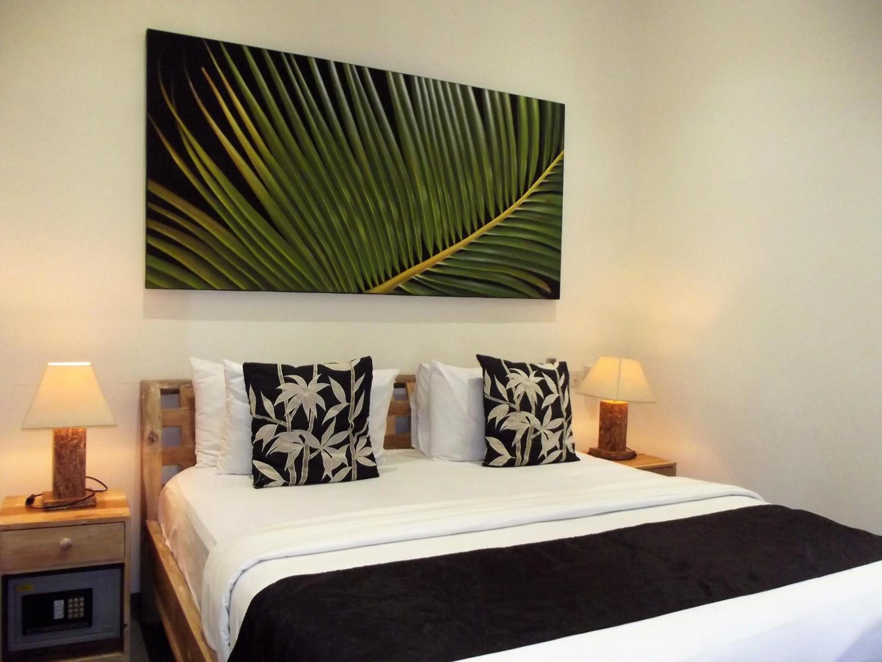 Bedroom, Bed in The Lakshmi Villas by The Beach House