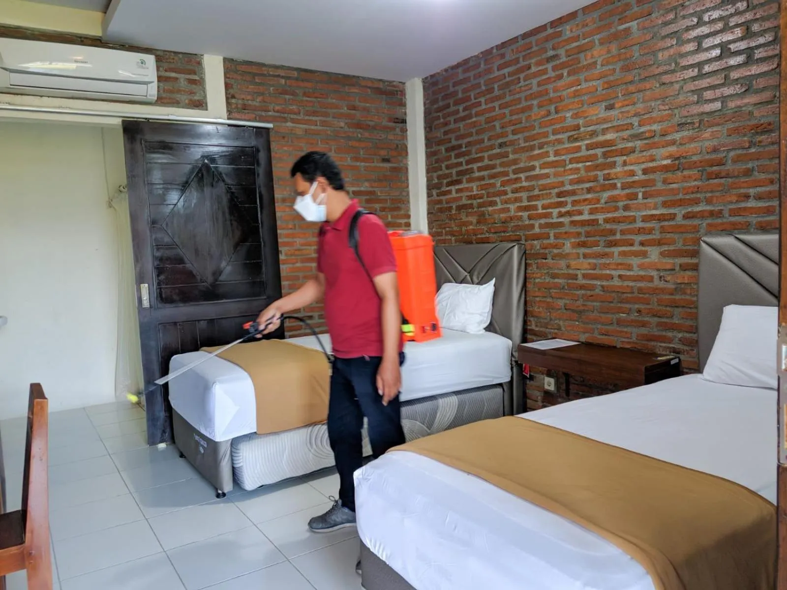 Staff, Bed in Griya Jagadhaya