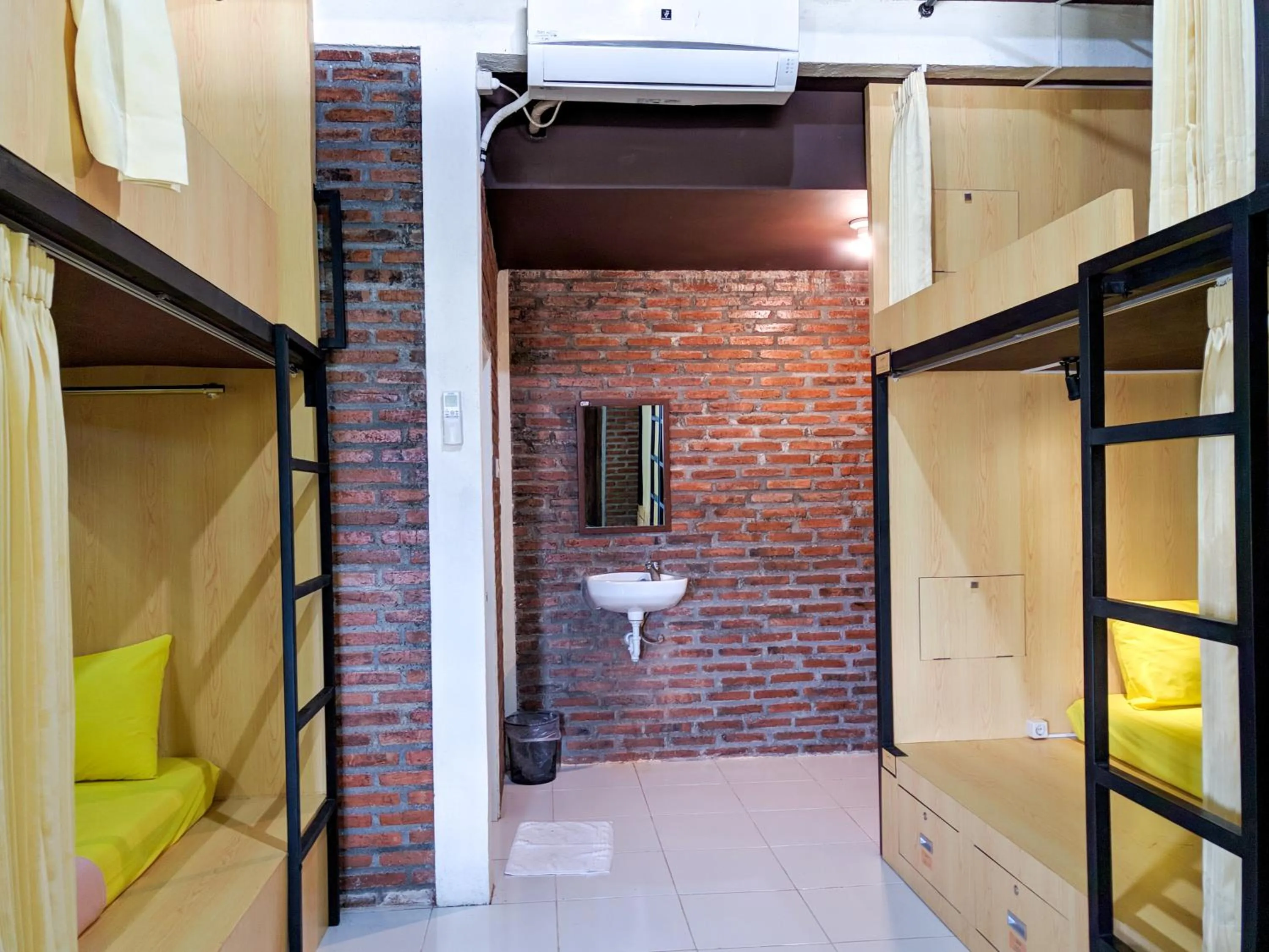 bunk bed in Griya Jagadhaya