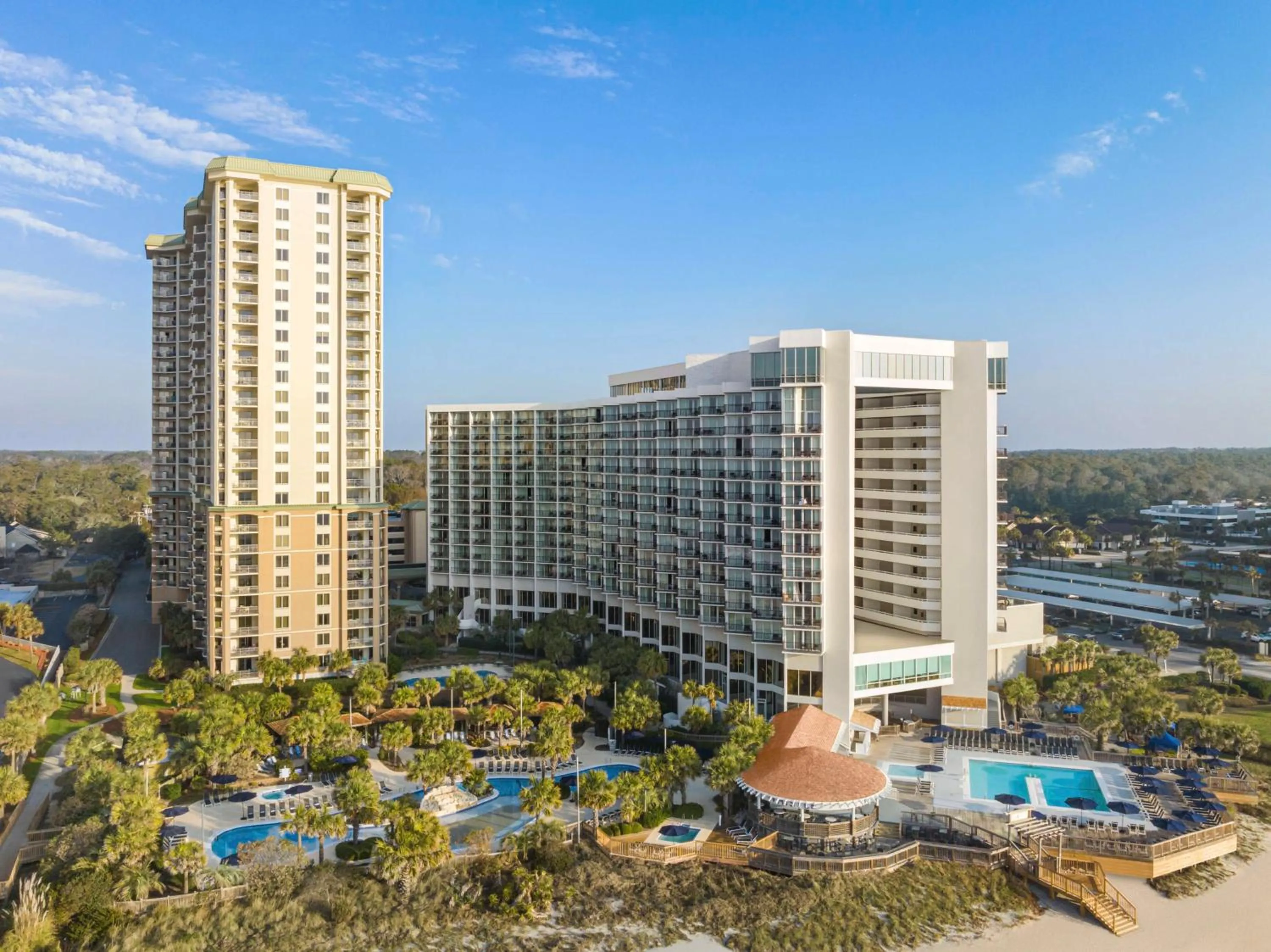 Property building in Hilton Myrtle Beach Resort
